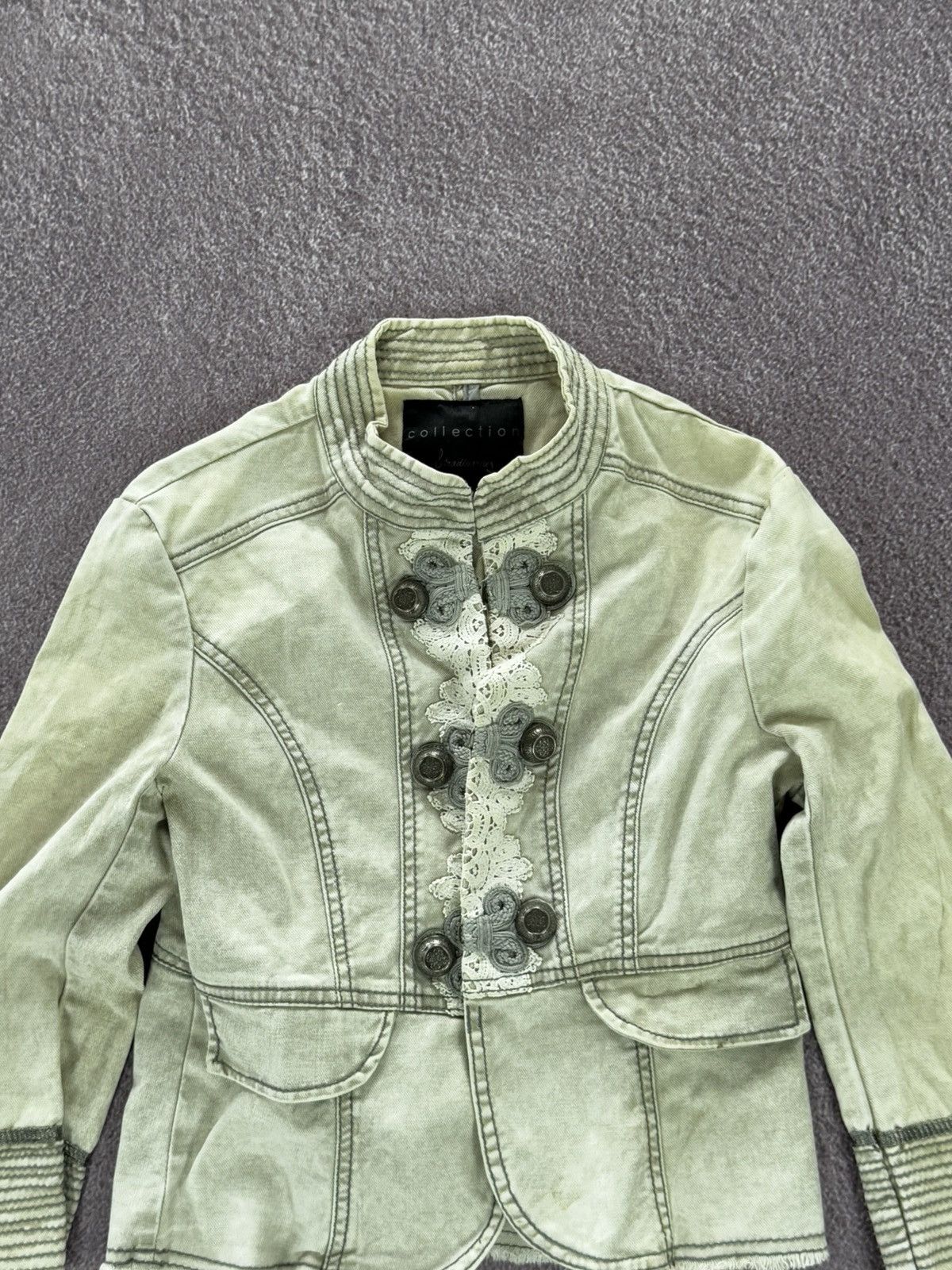 Japanese Brand Y2K Goth Aesthetic Button Up 90’s Jacket Size XS / US 0-2 / IT 36-38 - 2 Thumbnail