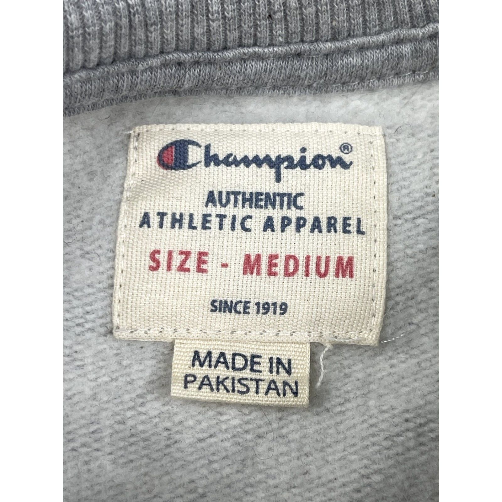 Champion Champion Mens Sz Medium Crewneck Sweatshirt Gray Script Spell Out Collegiate Crewneck Sweatshirt Men Gray Collegiate Athletic Sweatshirt B10 Size US M / EU 48-50 / 2 - 3 Thumbnail