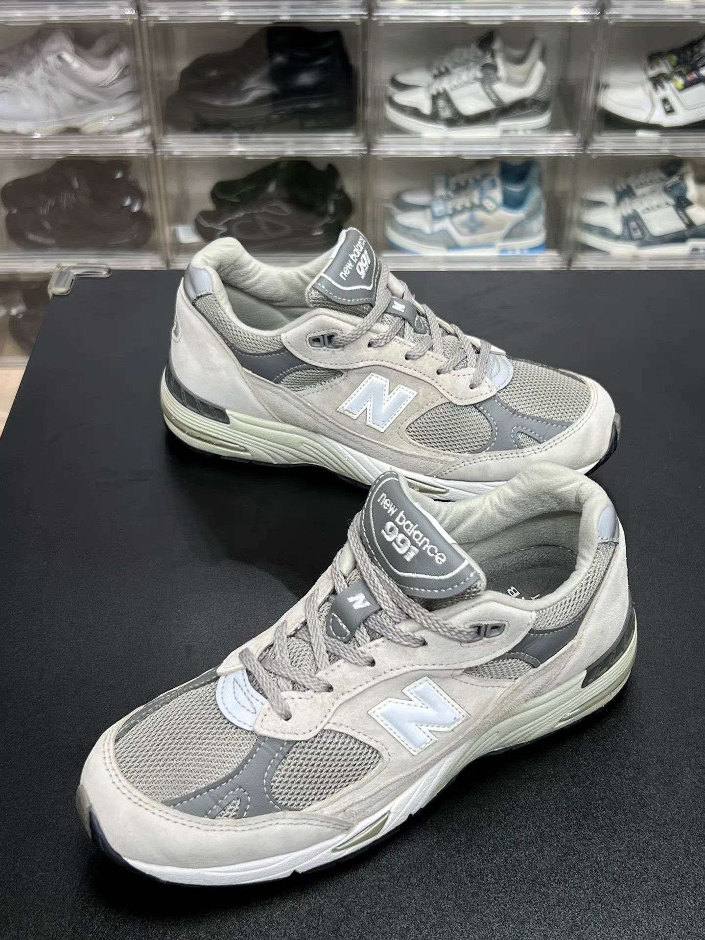 New Balance New Balance 991 Taupe Sneakers K15 Size US 7.5 / IT 37.5 - 1 Thumbnail