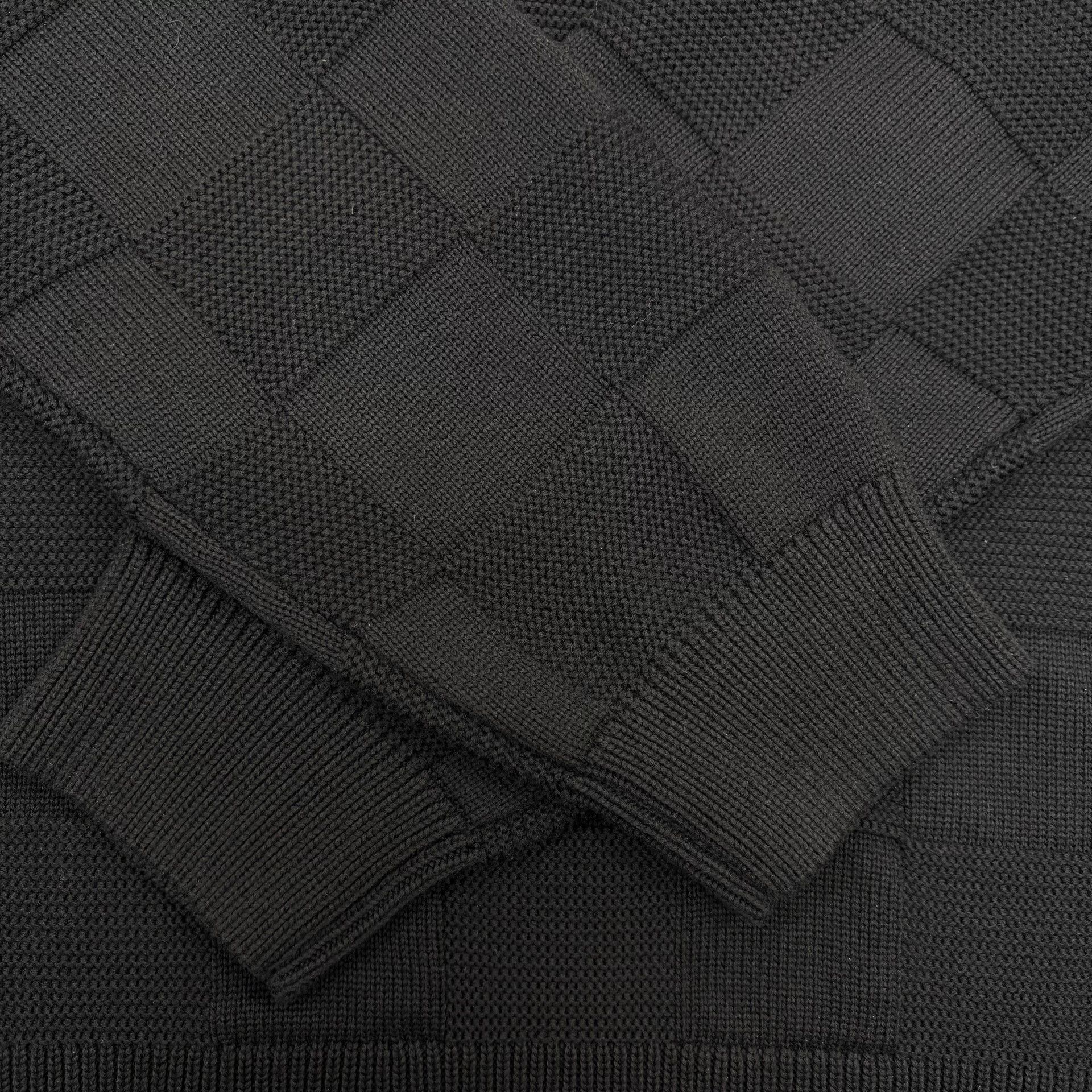 Louis Vuitton LV Damier Stitch Crew LS Knit Sweater M New Size US M / EU 48-50 / 2 - 5 Thumbnail