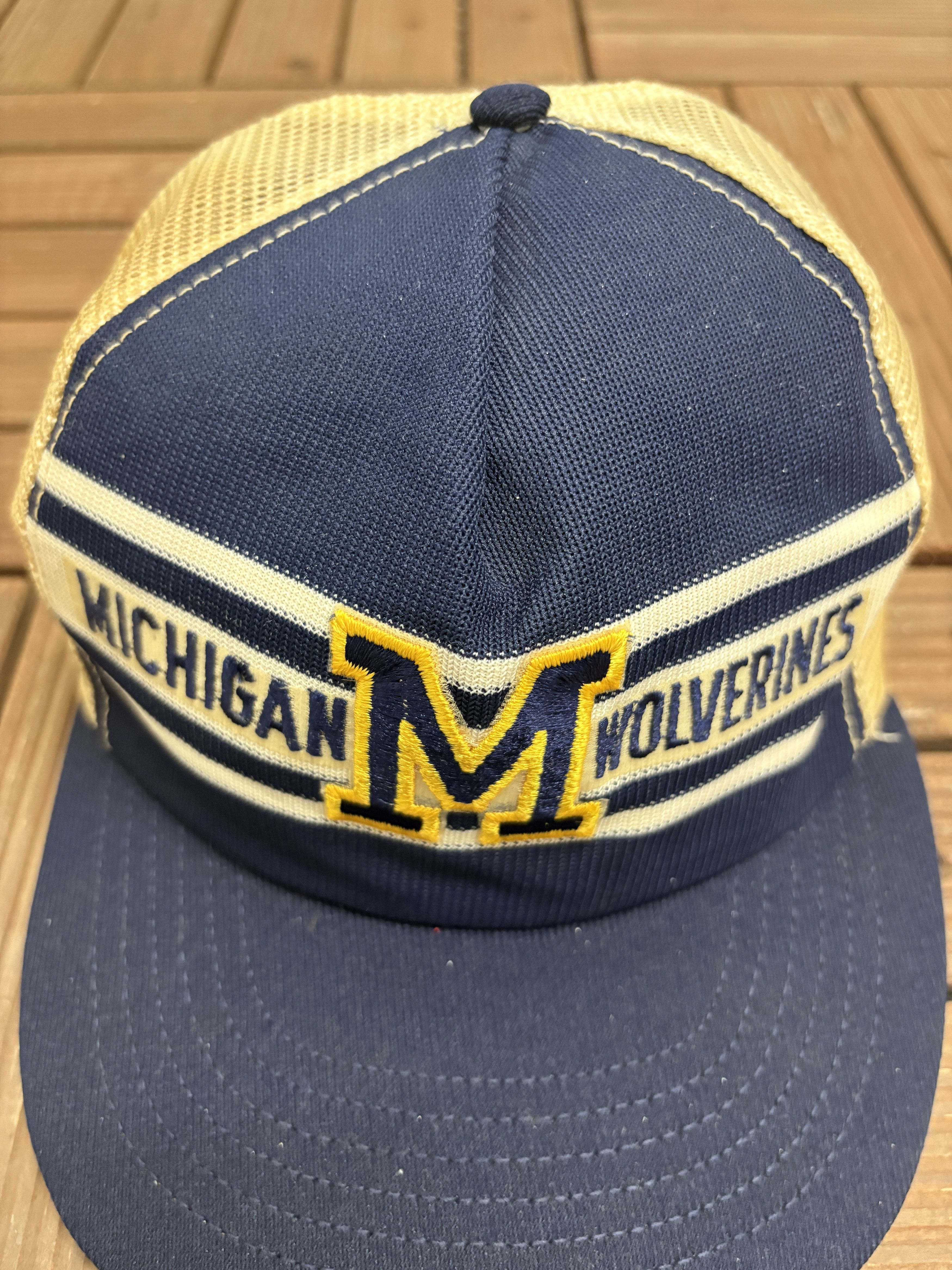 Vintage Michigan Wolverines Stitched Vintage Blue Snap Back Hat Size ONE SIZE - 3 Thumbnail