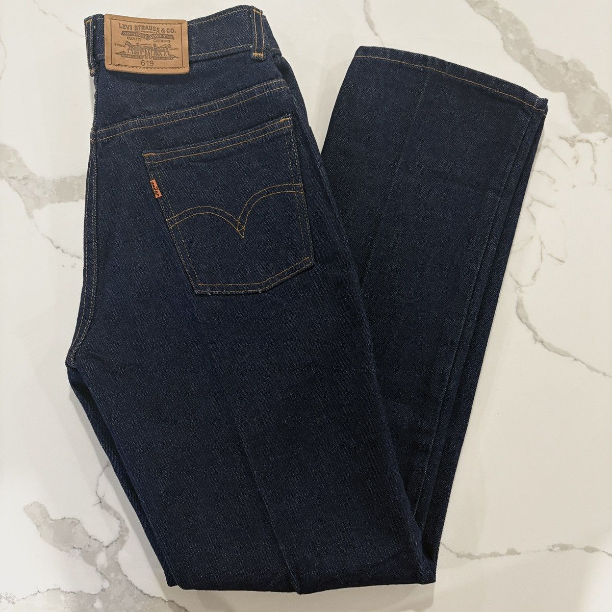 Levi's × Vintage Vintage 80s Levi’s 619 🇨🇦 Slim Straight Size US 28 / EU 44 - 1 Thumbnail