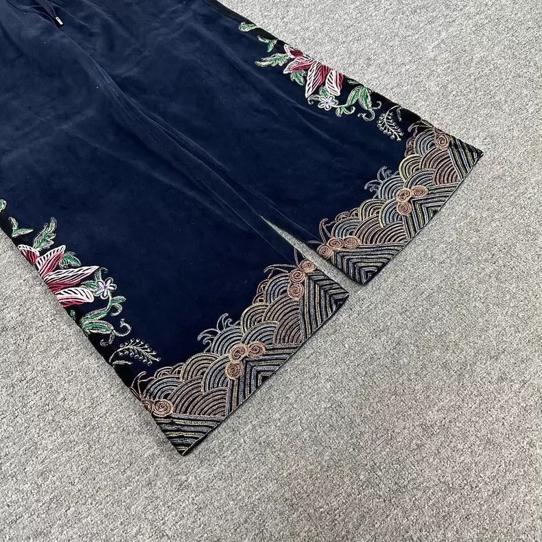 Gucci Gucci Sise M Show style embroidered blue velvet trousers s Size US 32 / EU 48 - 4 Thumbnail