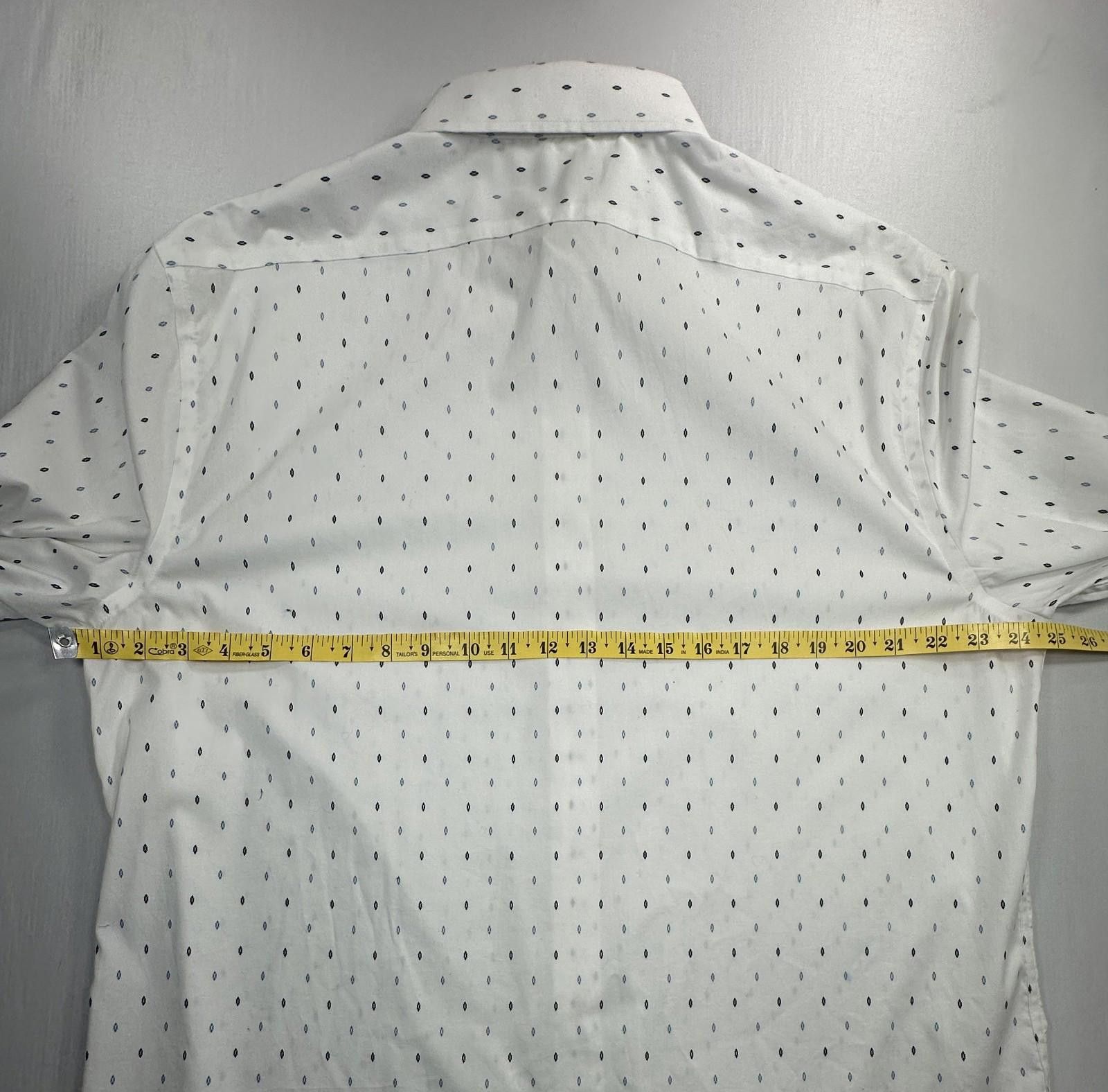 Banana Republic Banana Republic Slim Wrinkle Resistant Button Up White XL Size US XL / EU 56 / 4 - 4 Thumbnail