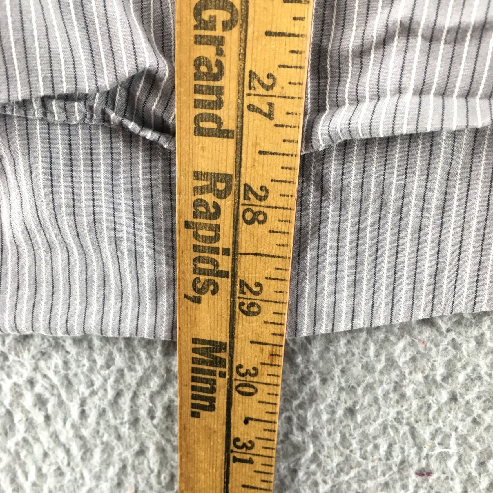 Calvin Klein Calvin Klein Button Up Shirt Mens M Gray Cotton Long Sleeve Chest Pocket Stripe Shirt Size US M / EU 48-50 / 2 - 5 Thumbnail