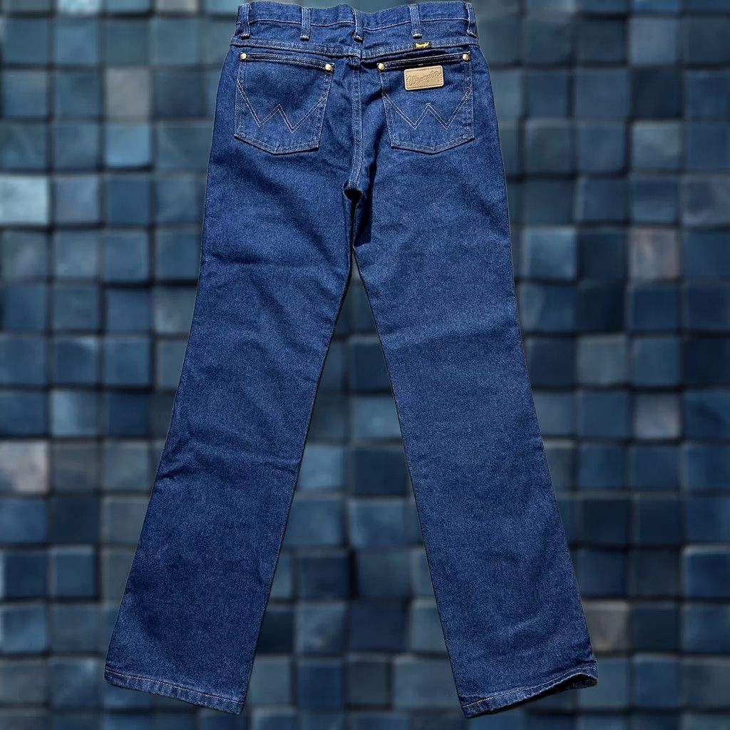 Wrangler VINTAGE Wrangler Jeans Men 30x32 Cowboy Cut Blue Denim Western 936PWD Size US 30 / EU 46 - 1 Thumbnail