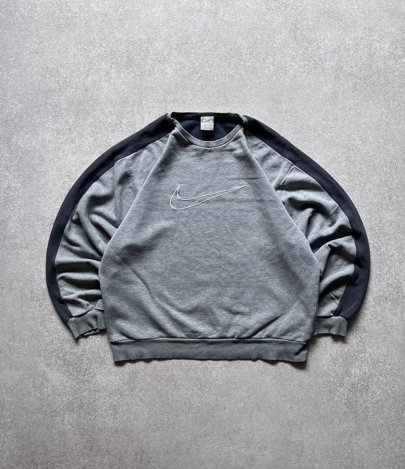 Nike × Vintage Vintage Nike Big Swoosh Boxy Sweatshirt Y2K M Size US M / EU 48-50 / 2 - 1 Thumbnail