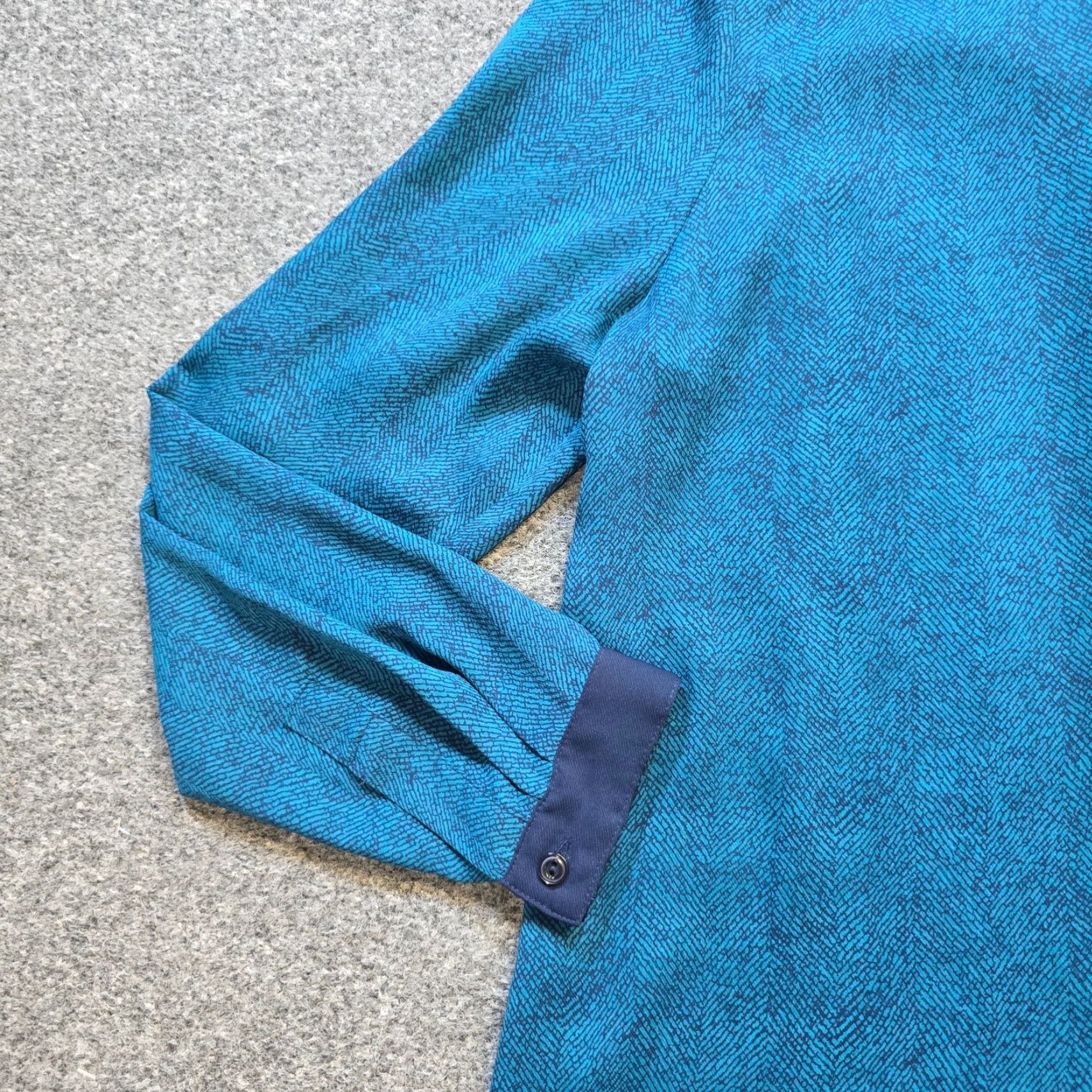 Vintage Susan Graver Blouse Shirt Womens 10 Blue Sheer Button Front Long Sleeve Casual Size L / US 10 / IT 46 - 4 Thumbnail