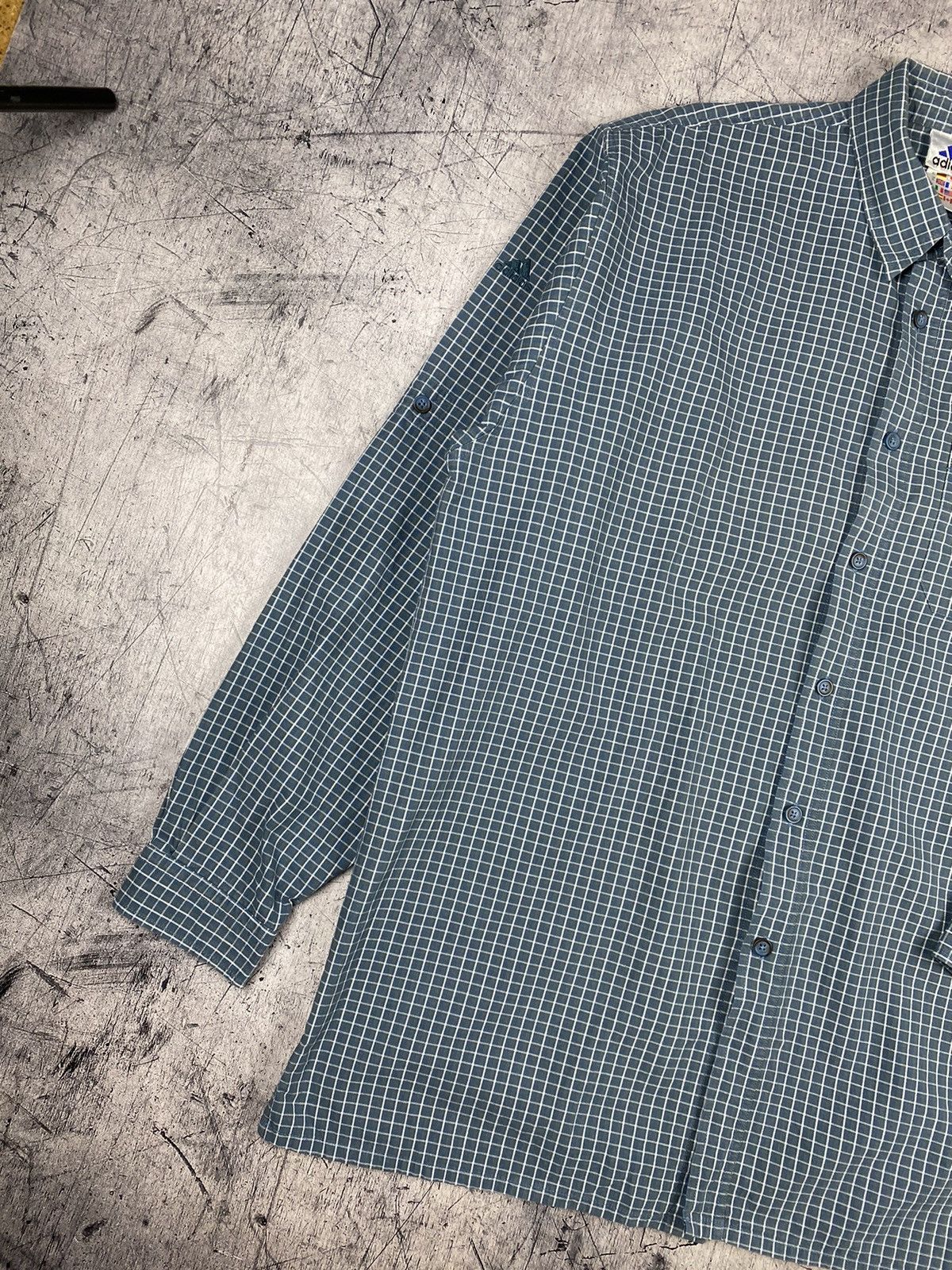 Adidas × Vintage Vintage Adidas Y2K Outdoor Life Button Up Shirt Size US XL / EU 56 / 4 - 3 Thumbnail