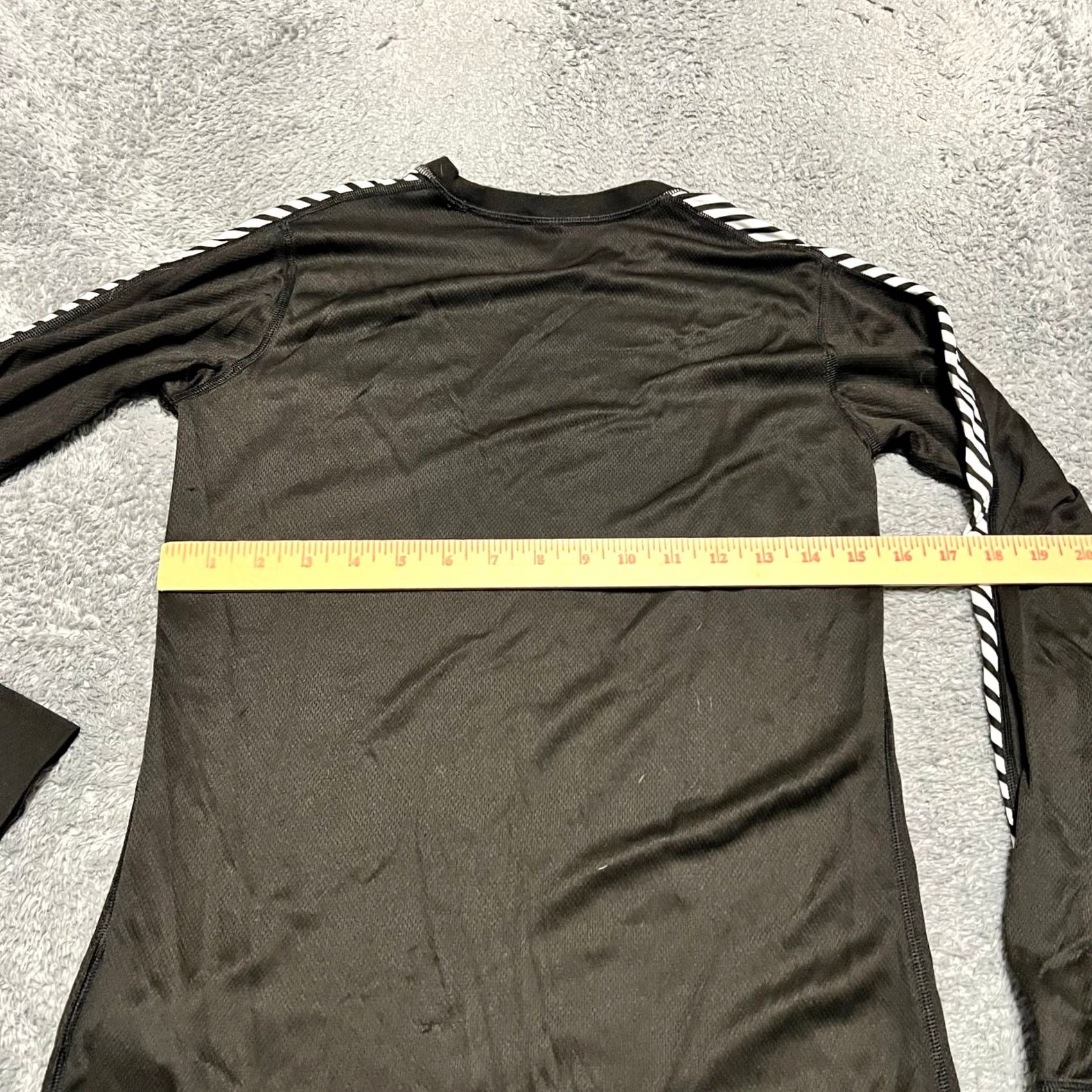 Helly Hansen Helly Hansen Shirt Womens Medium LIFA Thermal Pullover Stripe Sleeve Base Layer Black M Women Shirt Mens Womens Boys Girls Size M / US 6-8 / IT 42-44 - 7 Thumbnail