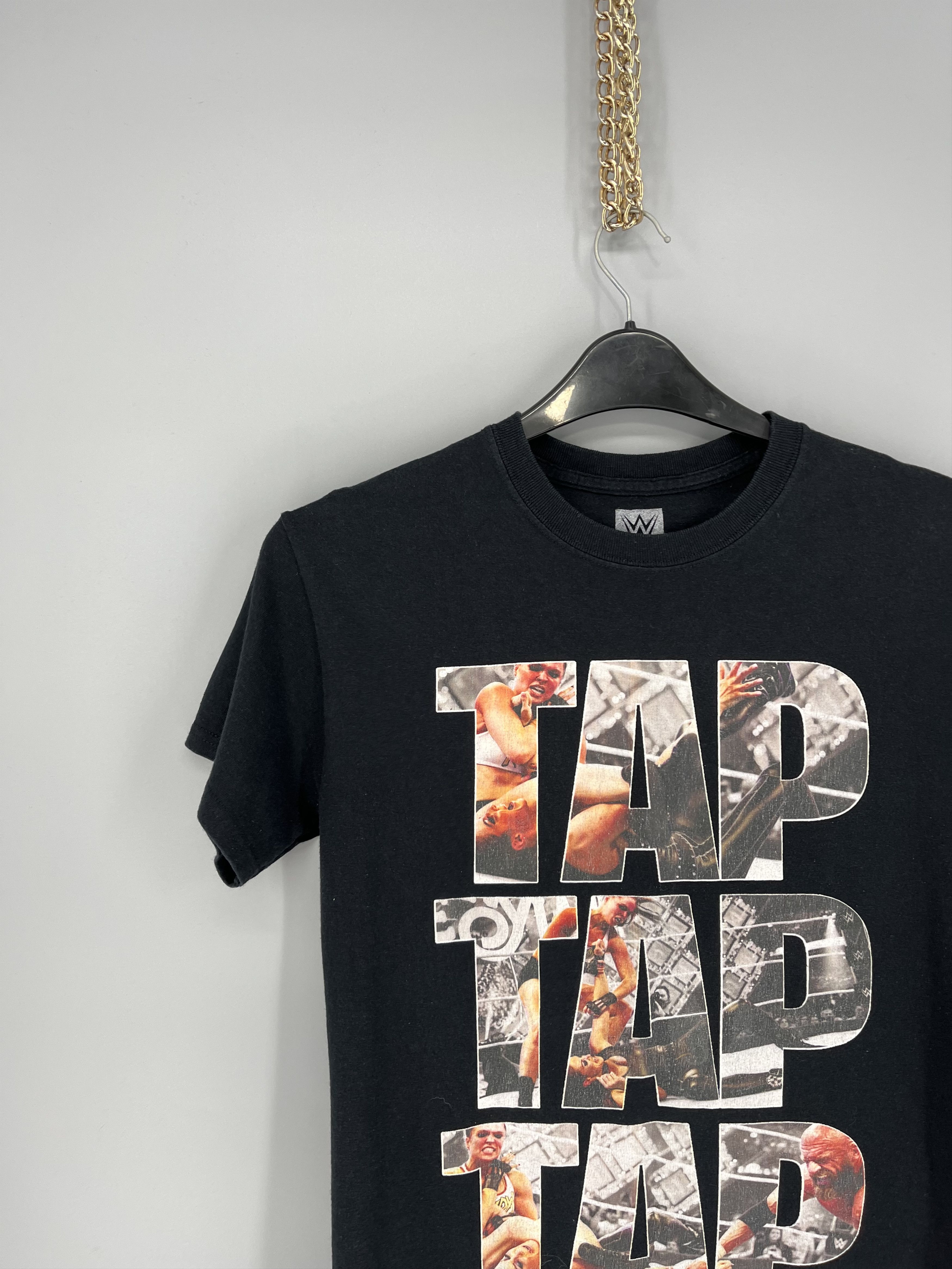 Other Vintage Y2K Wwe "TAP TAP TAP" Authentic Streetwear T-Shirts Size US S / EU 44-46 / 1 - 4 Thumbnail