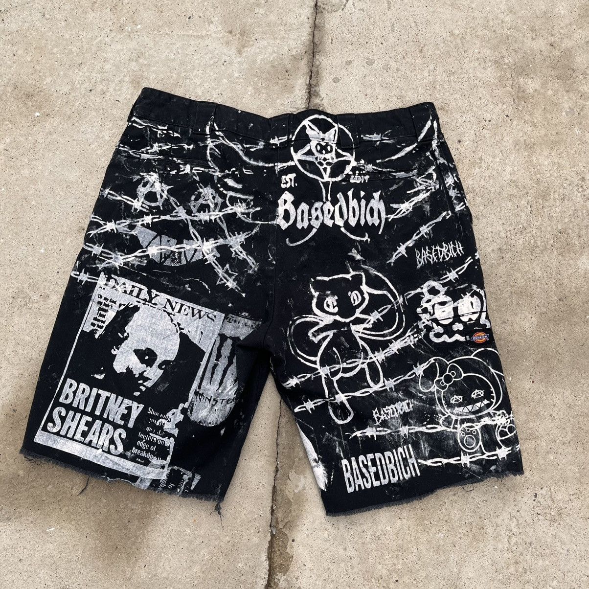 Designer Basedbich 1of1 printed shorts size 40x11 Size US 40 / EU 56 - 4 Thumbnail