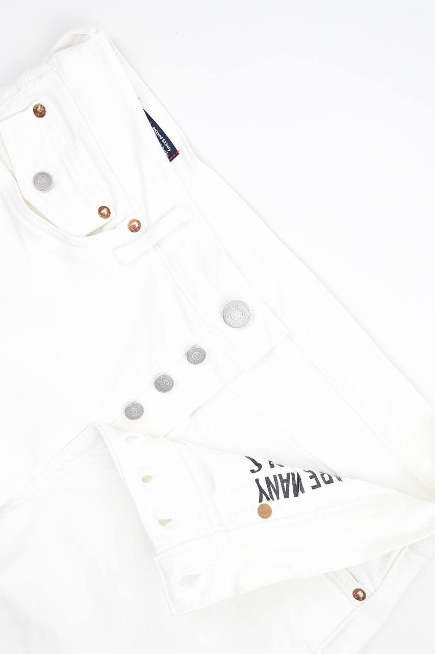 True Religion TRUE RELIGION White relaxed skinny jeans Size US 33 - 9 Thumbnail