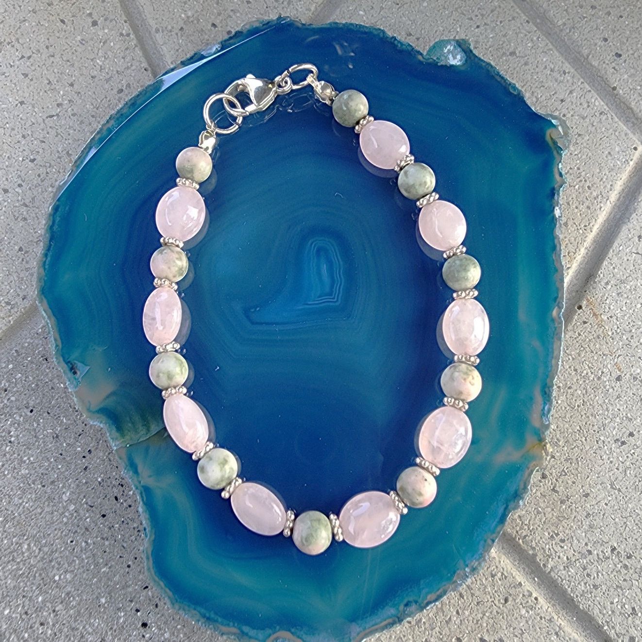 Vintage Sterling Silver Polished Rose Quartz Unakite Beaded Bracelet Size ONE SIZE - 1 Thumbnail