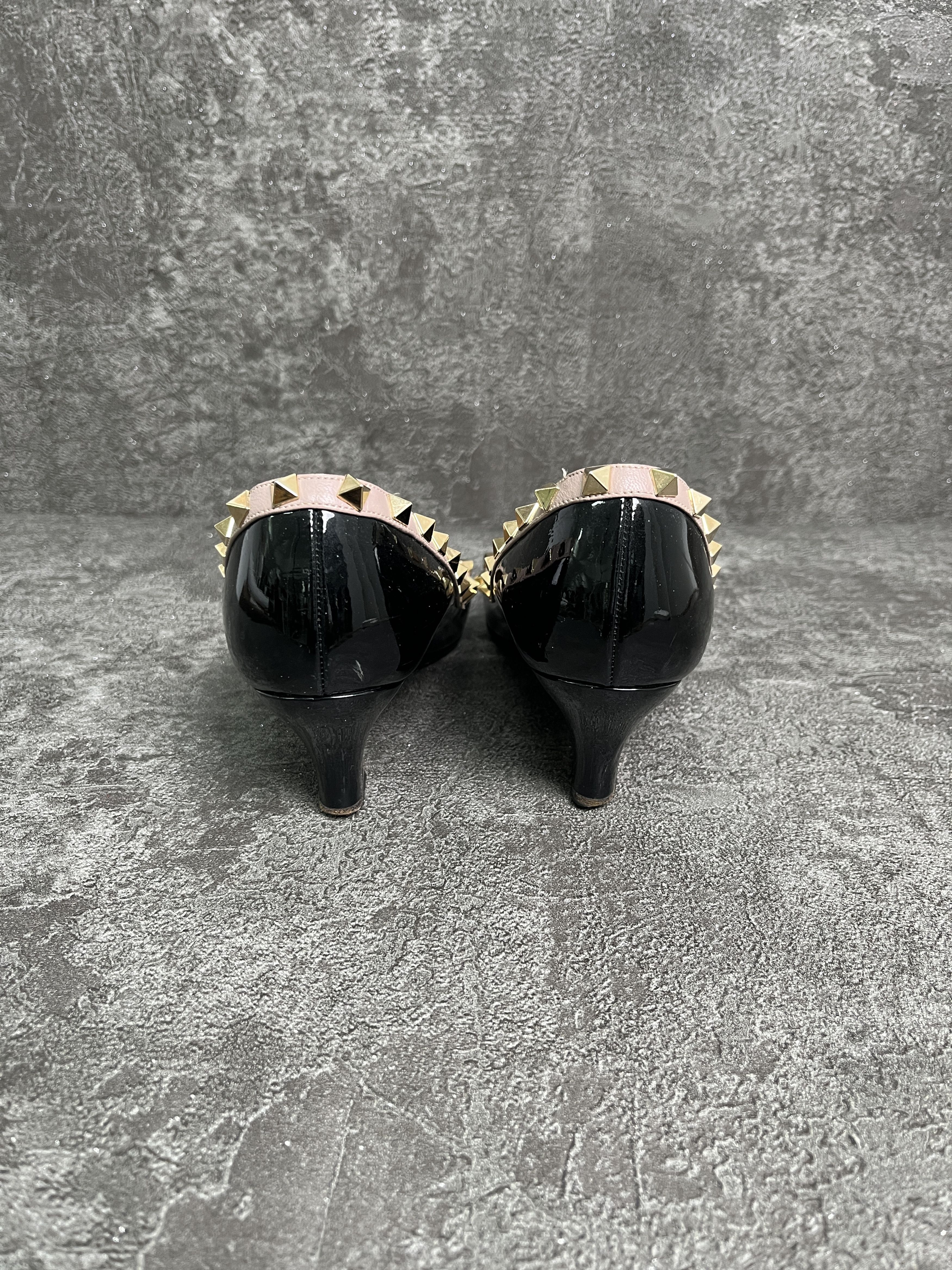 Valentino Valentino Black Rockstud Shoes With Beige Trim Size US 6 / IT 36 - 3 Thumbnail