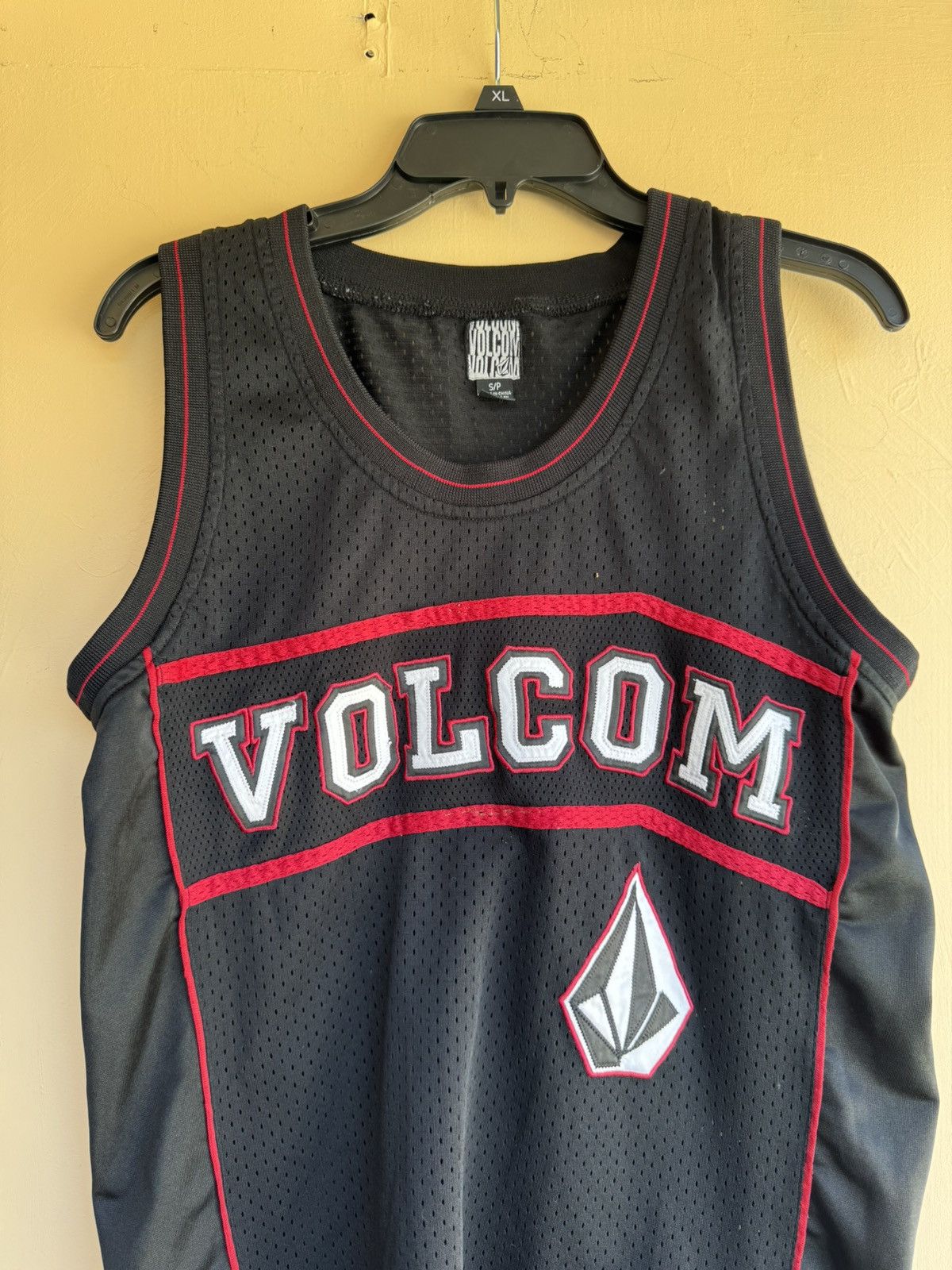 Volcom Y2K Volcom Mesh Jersey Tank – Black/Red Size US S / EU 44-46 / 1 - 2 Thumbnail