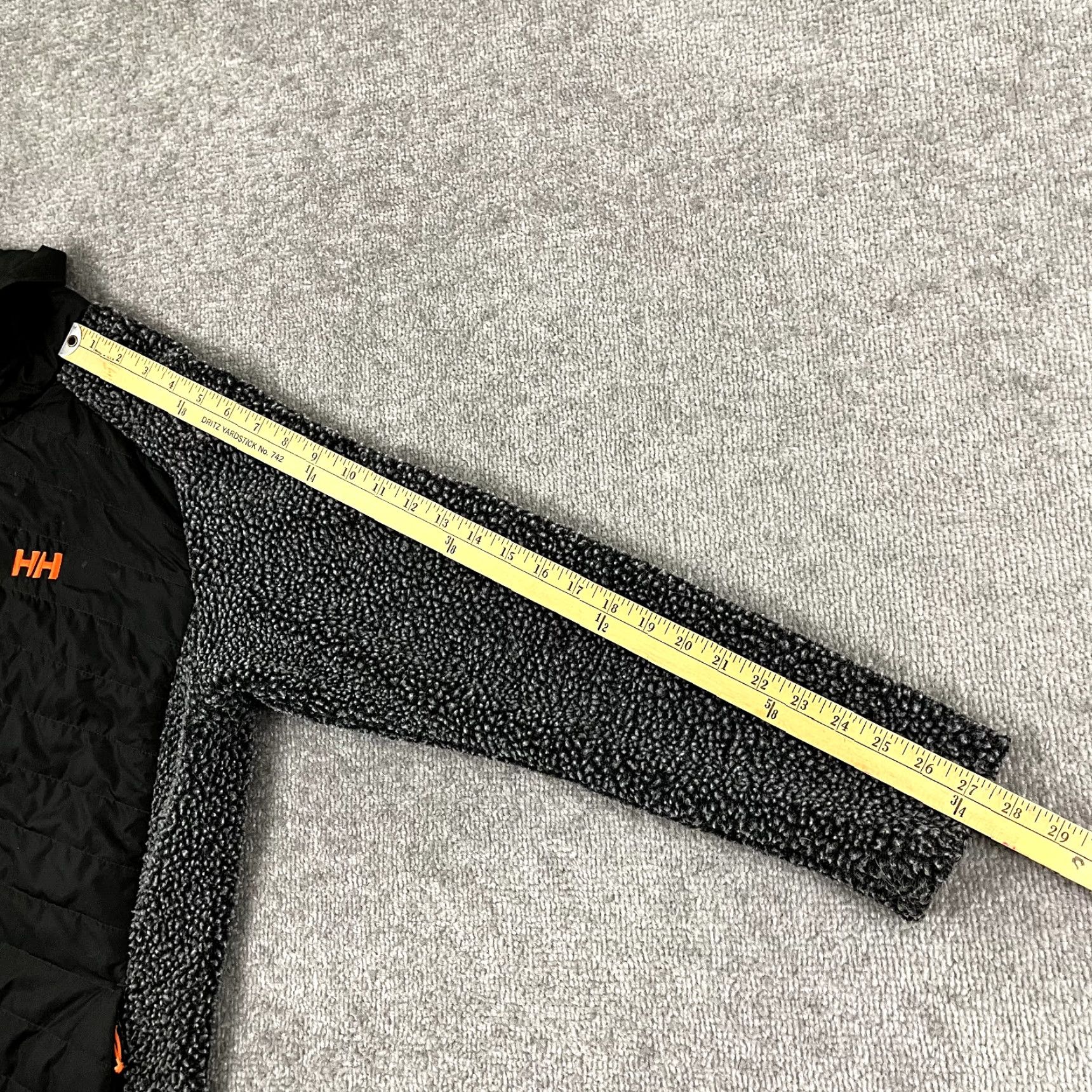 Helly Hansen Helly Hansen Jacket Womens L Black Gray Quilted Puffer Sherpa Hiking Size L / US 10 / IT 46 - 5 Thumbnail