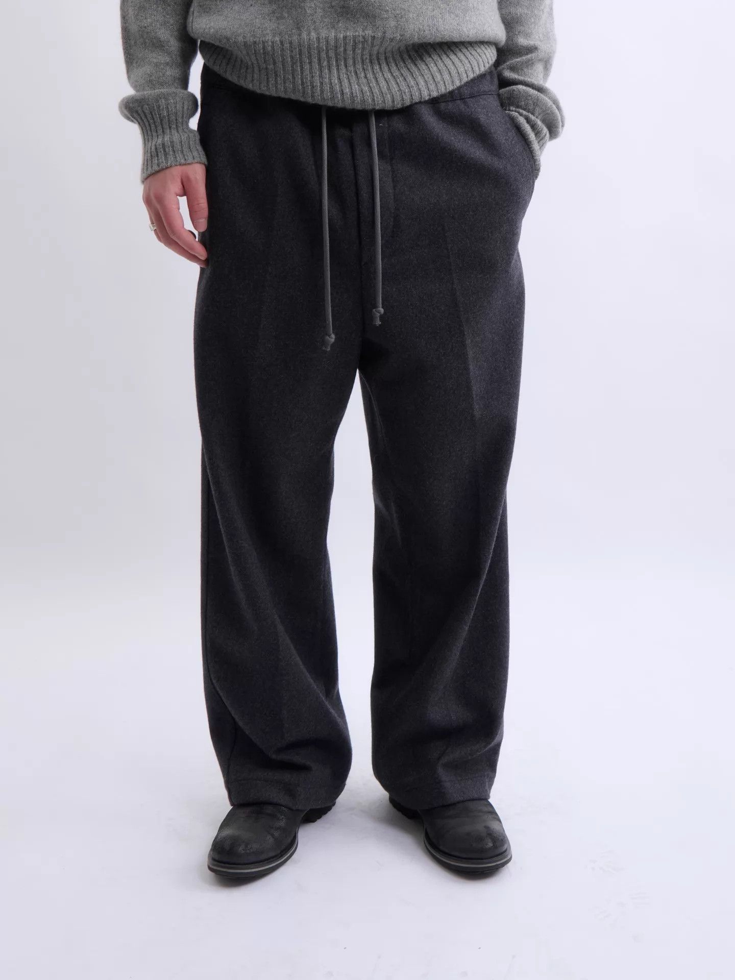OAMC OAMC Dark Gray Wool Blend Drawstring Straight Trousers L Size US 34 / EU 50 - 5 Thumbnail
