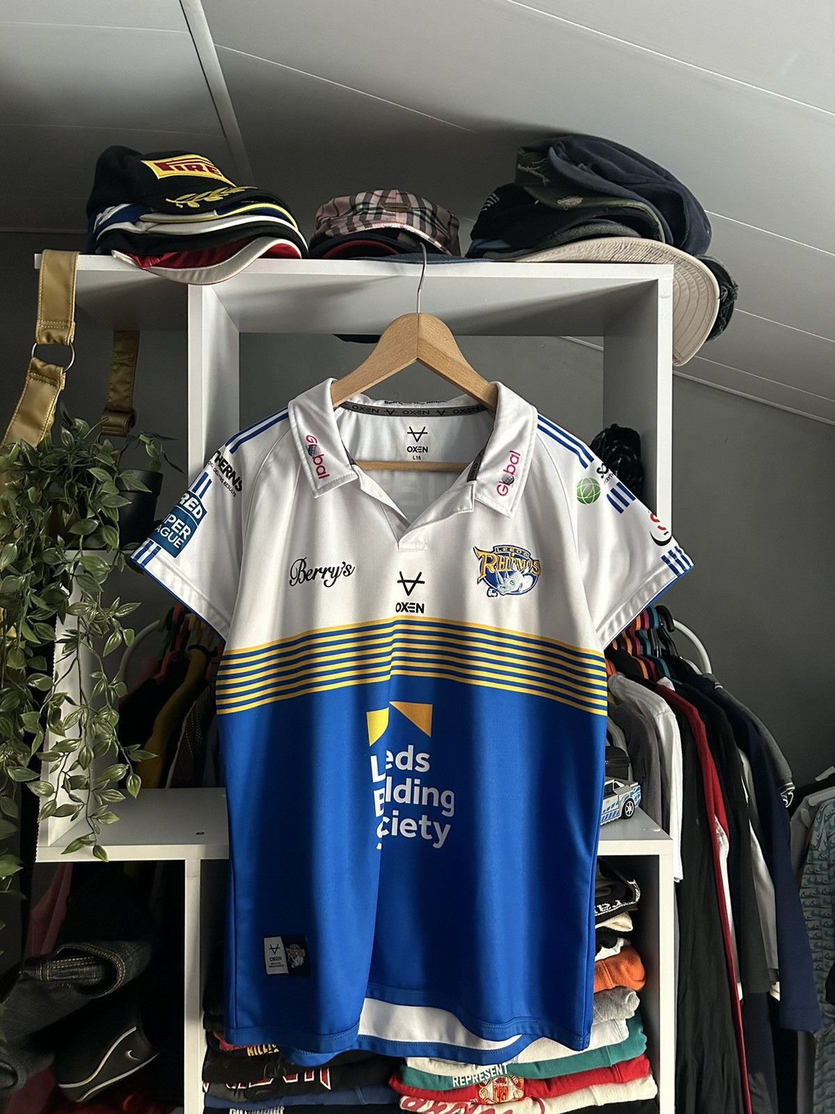 Vintage LEEDS RHINOS 2021 rugby jersey shirt Size US M / EU 48-50 / 2 - 1 Thumbnail