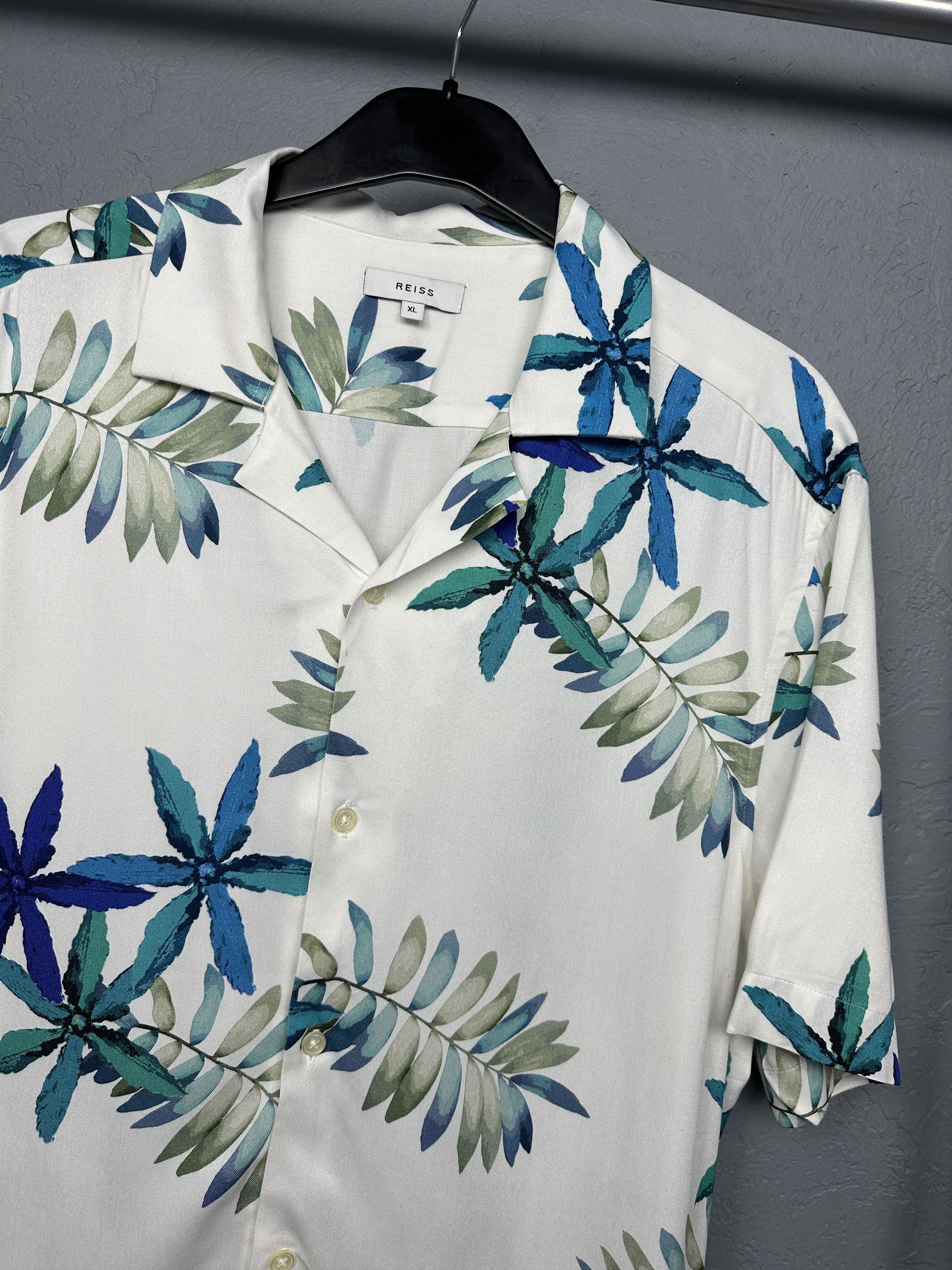 Reiss Reiss Mens Hawaiian Short Sleeve Shirt Size US XL / EU 56 / 4 - 2 Thumbnail