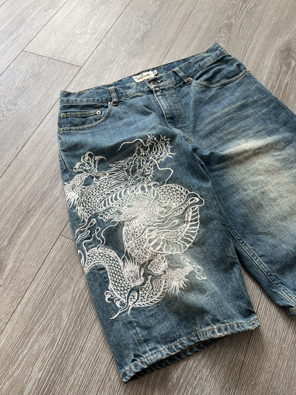 Japanese Brand Vintage Japanese Denim Shorts Dragon Embroidery Samurai Soul Size US 36 / EU 52 - 8 Thumbnail