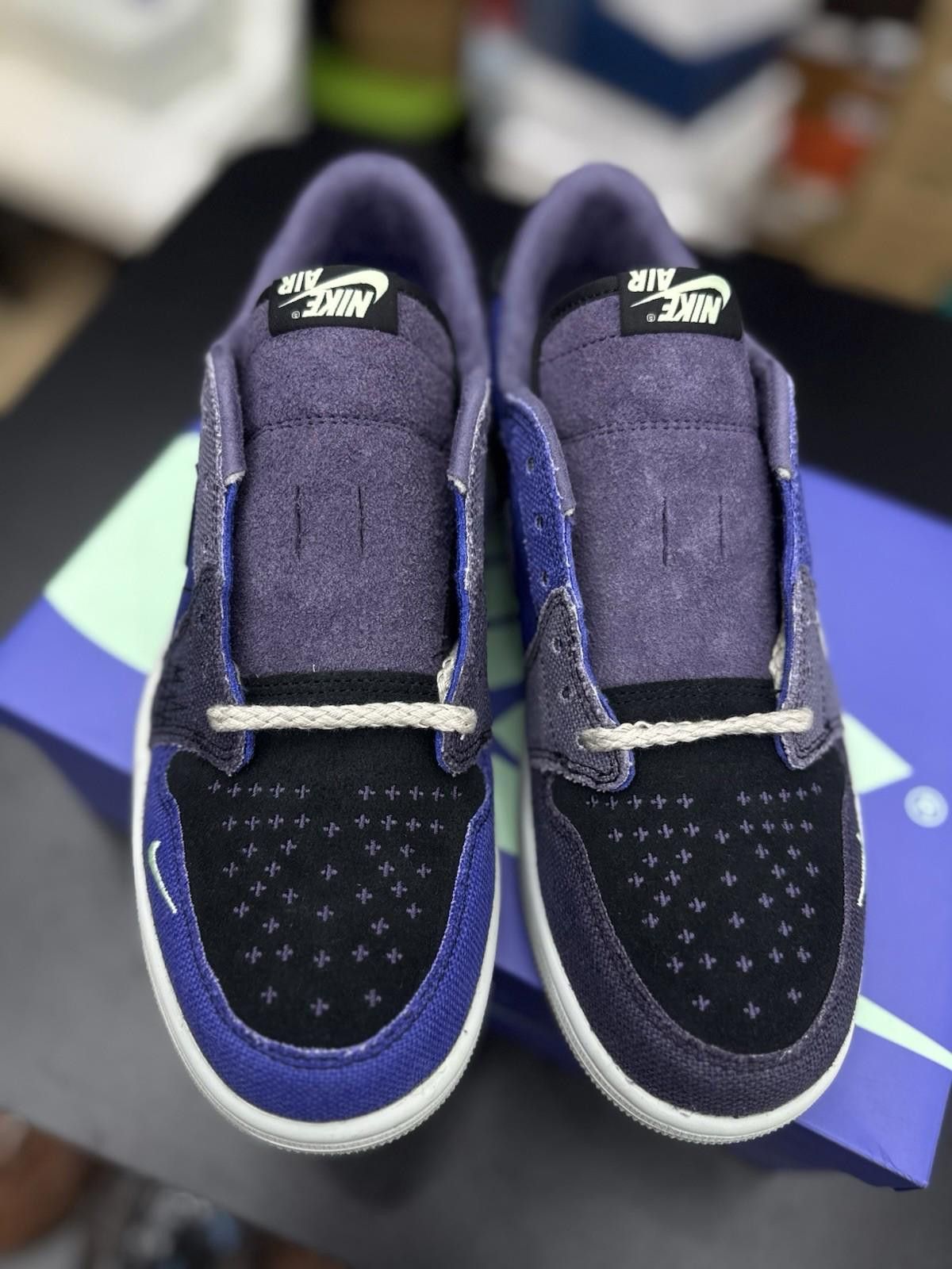 Jordan Brand 9.5 Air Jordan 1 Low OG Zion Williamson ‘Voodoo Alternate’ Size US 9.5 / EU 42-43 - 9 Thumbnail