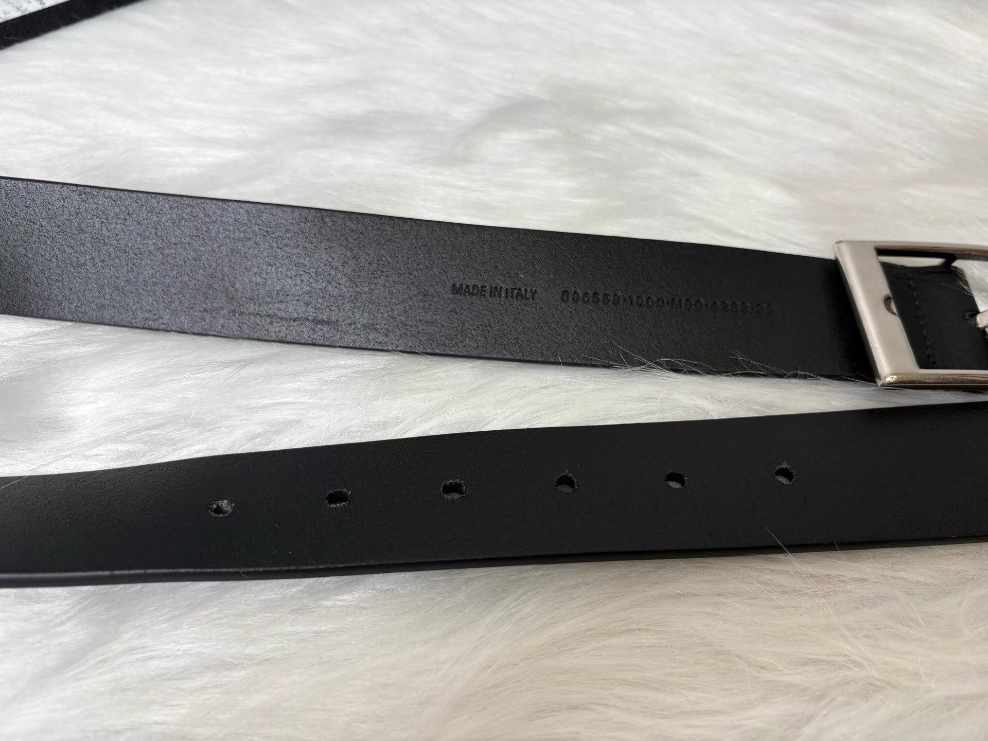 Balenciaga Balenciaga BB Logo Smooth Buckle Large Leather Belt K36 Size ONE SIZE - 4 Thumbnail