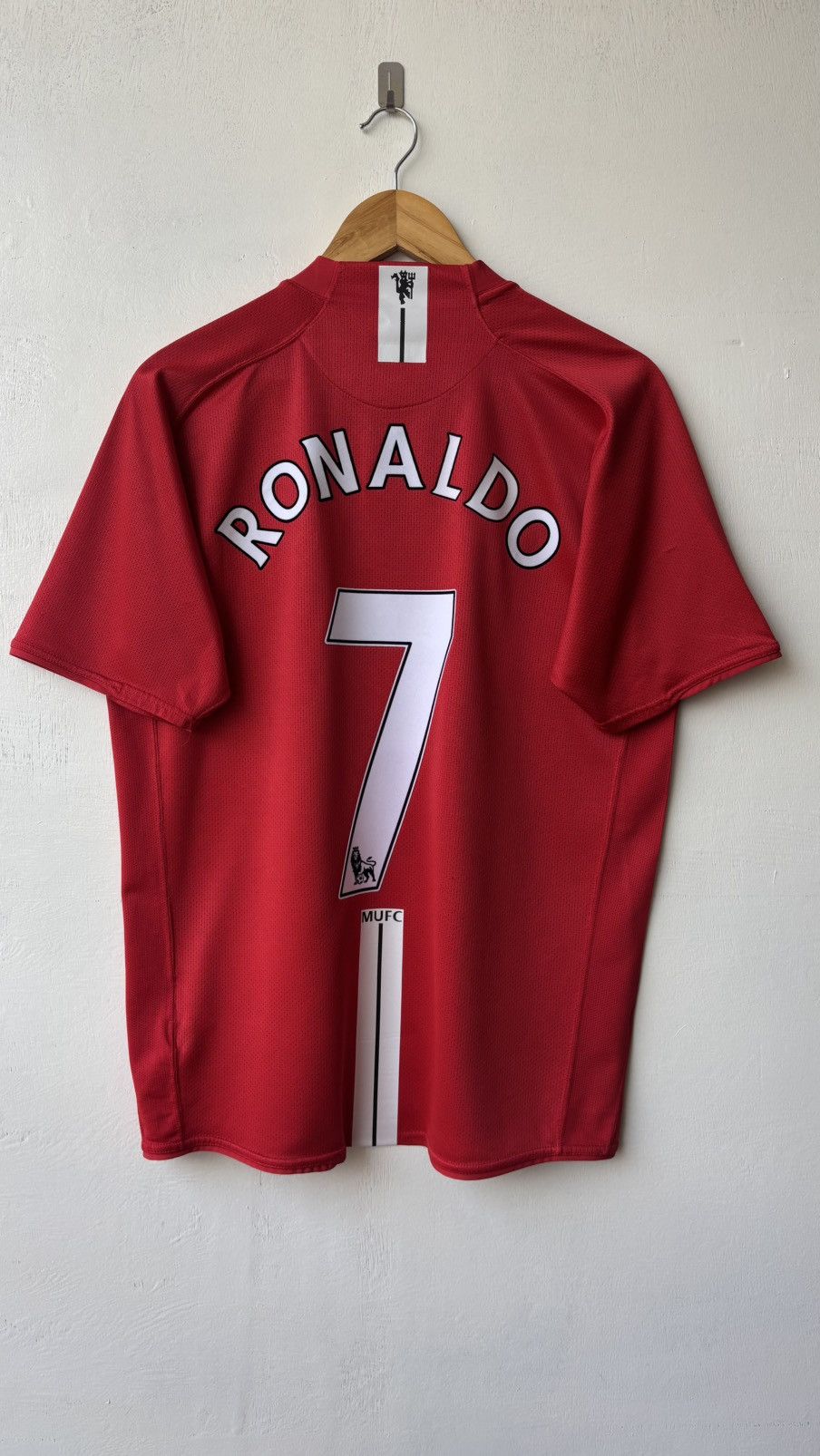 Nike Manchester United 07/08 Home ( Cristiano Ronaldo CR7 ) Size US L / EU 52-54 / 3 - 4 Thumbnail
