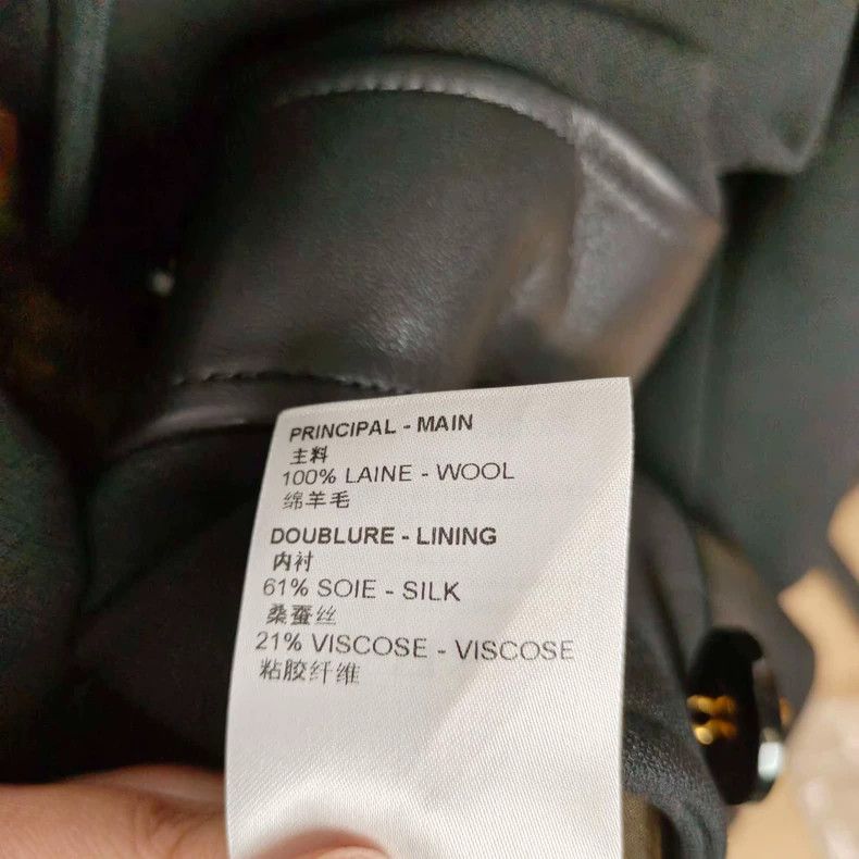 Louis Vuitton Louis Vuitton Black leather overcoat with full print lining Size XXS / US 00 / IT 34 - 3 Thumbnail