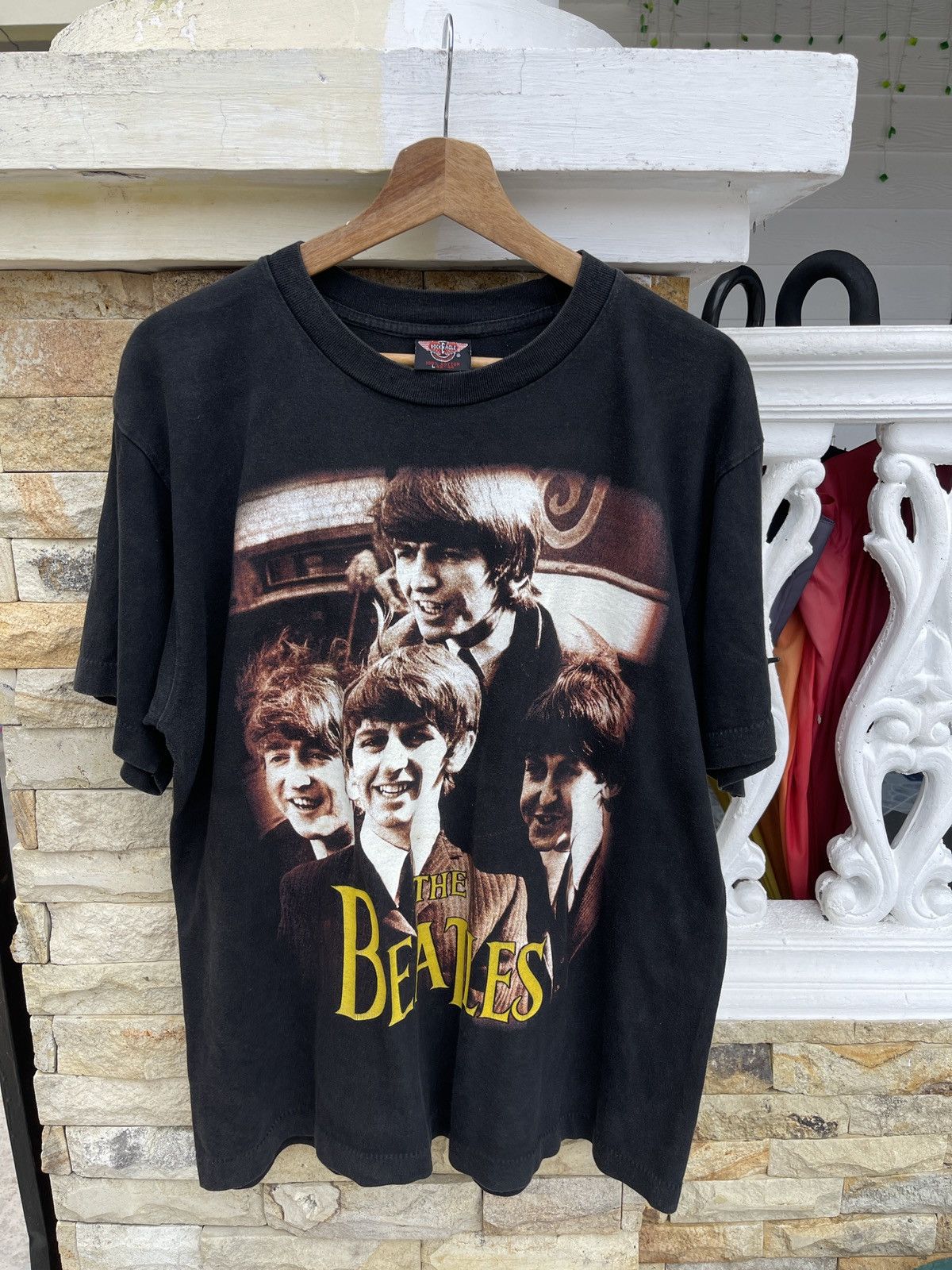 Band Tees Last Drop🔥Rare🔥Vintage 90s FADED The Beatles Bootleg T Shirt Size US L / EU 52-54 / 3 - 1 Thumbnail