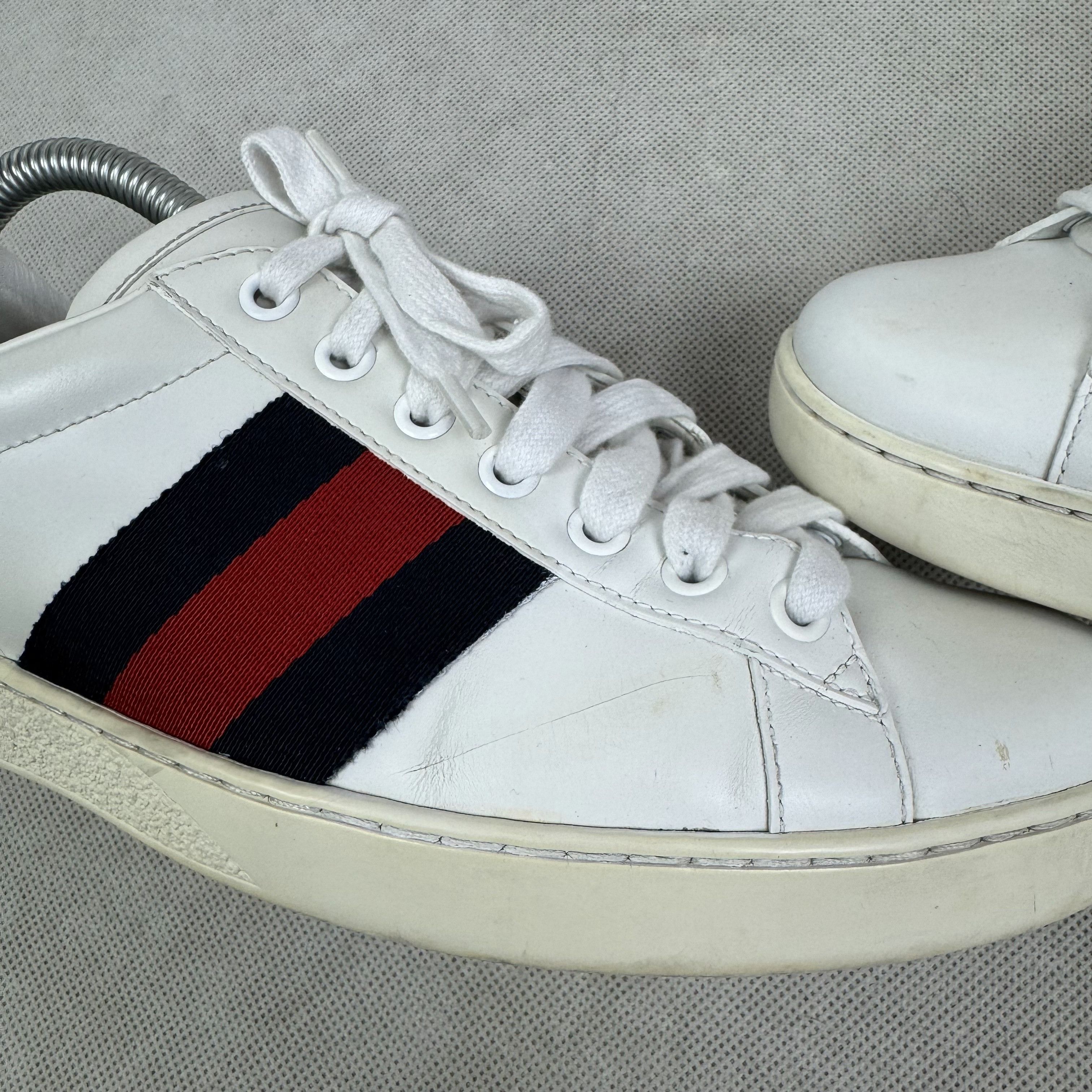 Gucci Gucci Ace Men's White Leather Round Toe Casual Lace Up Shoes Size US 6 / EU 39 - 6 Thumbnail