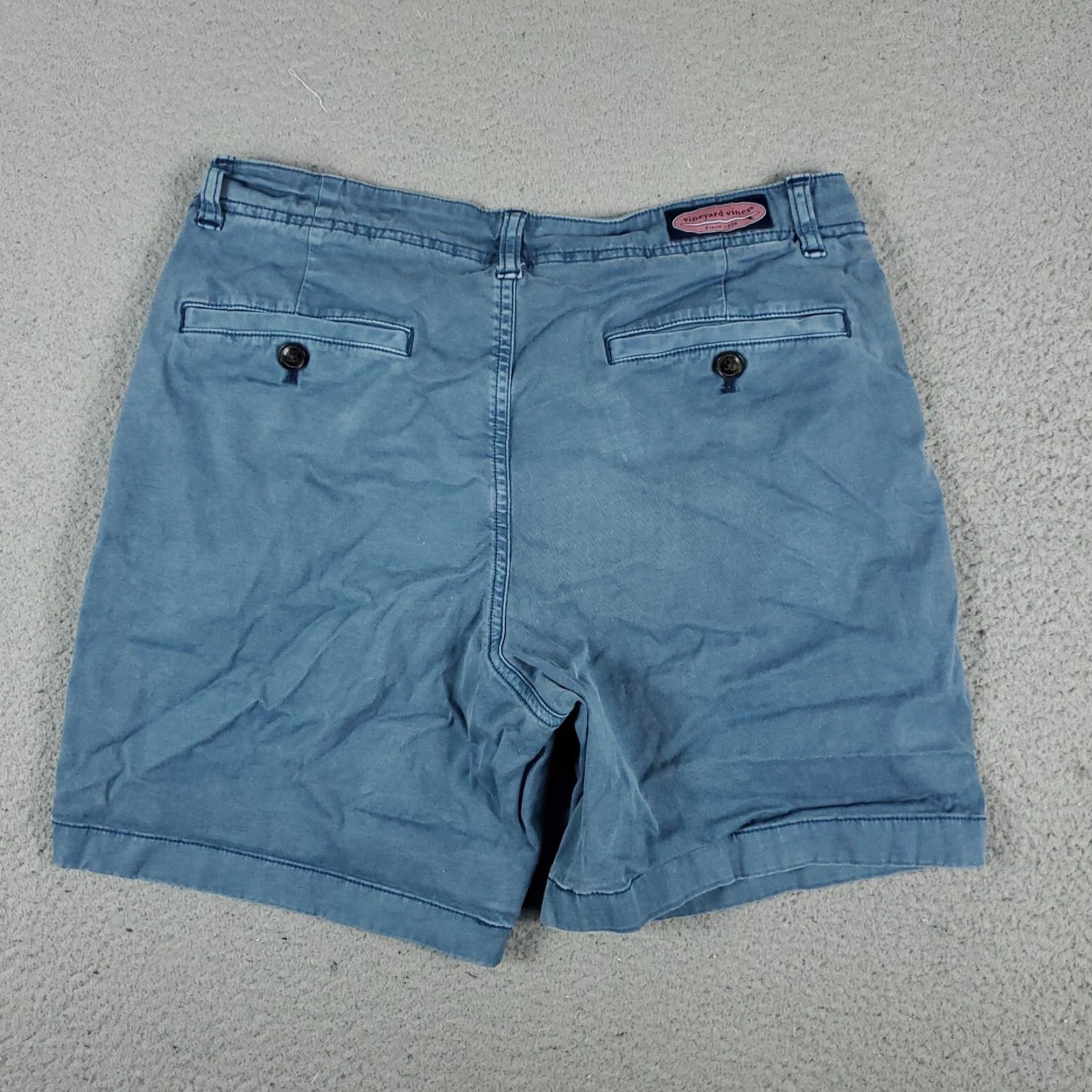 Vineyard Vines VINTAGE Vineyard Vines Men's Shorts Size 30 Blue Flat Front Chino Casual Summer Size US 30 / EU 46 - 7 Thumbnail