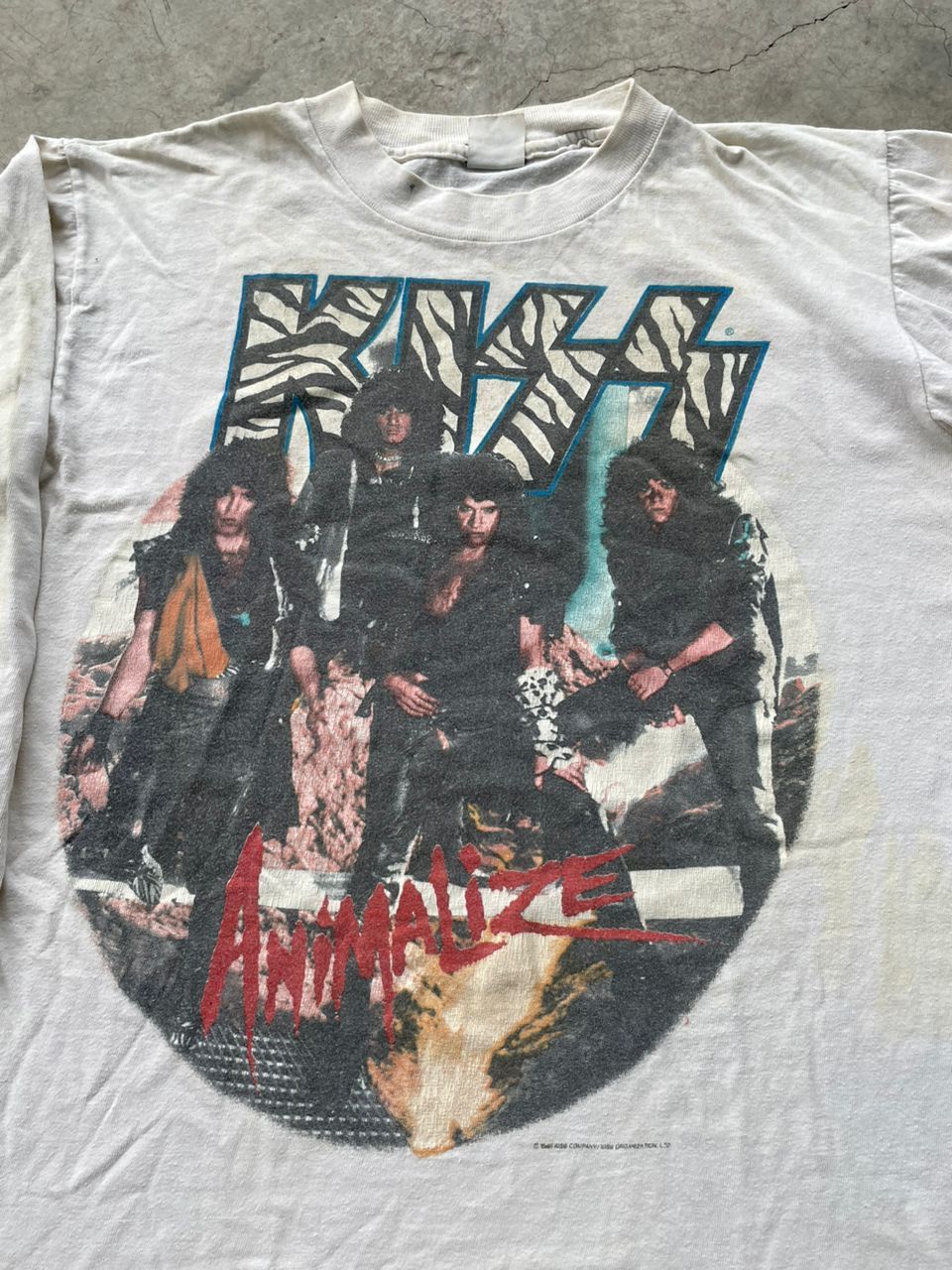 Band Tees Vintage 80s Kiss Animalize 'If Its Too Loud You're Too Old' Size US M / EU 48-50 / 2 - 3 Thumbnail