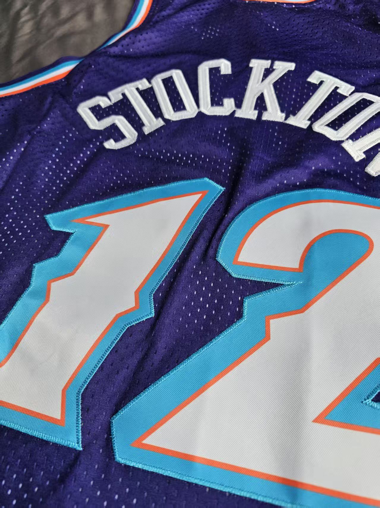 NBA #12 John Stockton Jersey Utah Jazz 1996 97 Size US L / EU 52-54 / 3 - 3 Thumbnail