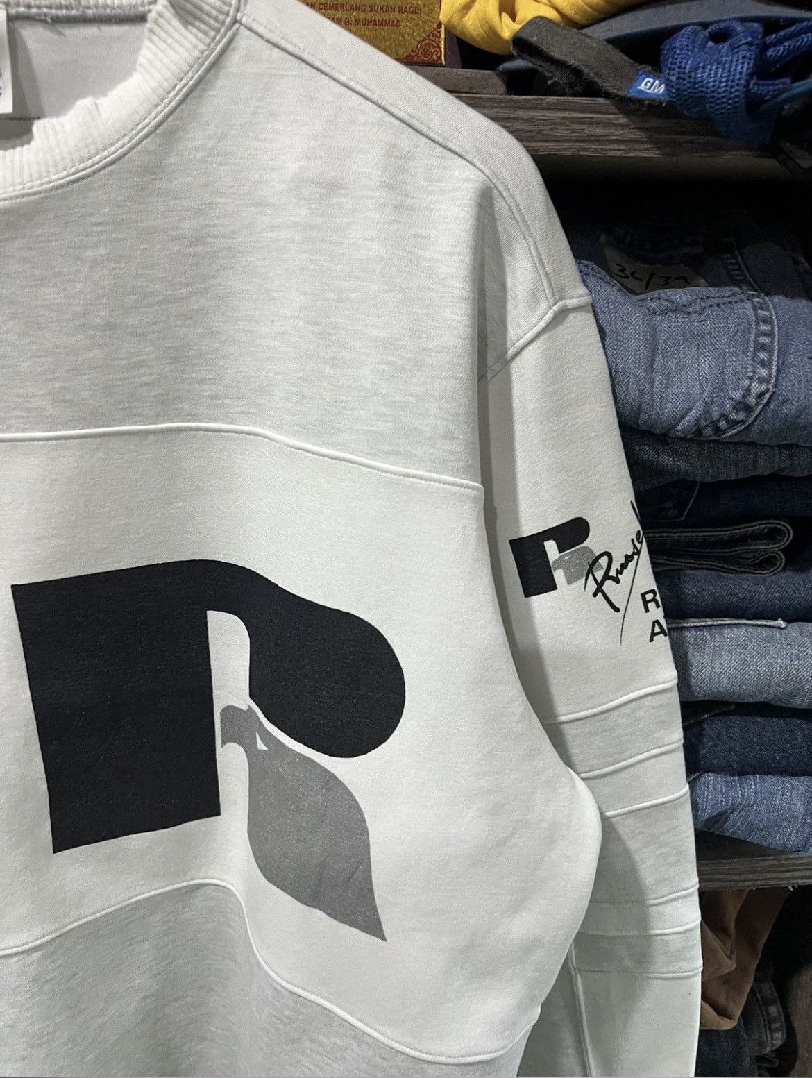 Russell Athletic 🔥Vintage Distressed Russell Athletic Crewneck Sweatshirt Size US M / EU 48-50 / 2 - 6 Thumbnail