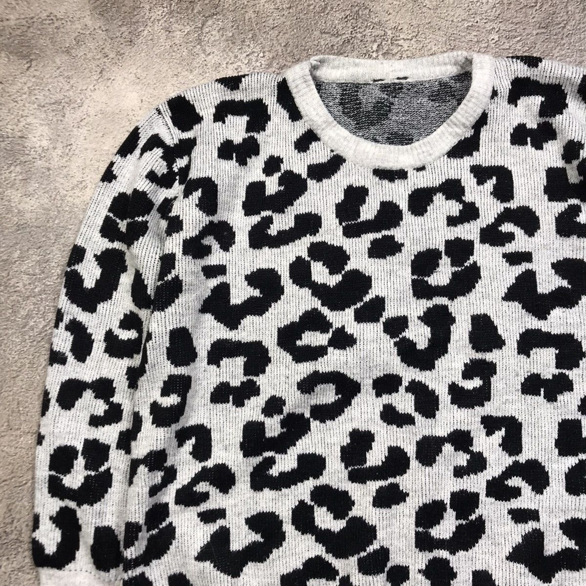 Vintage Vintage 90s Leopard Print Oversized Sweater Y2K Grunge M Size M / US 6-8 / IT 42-44 - 2 Thumbnail