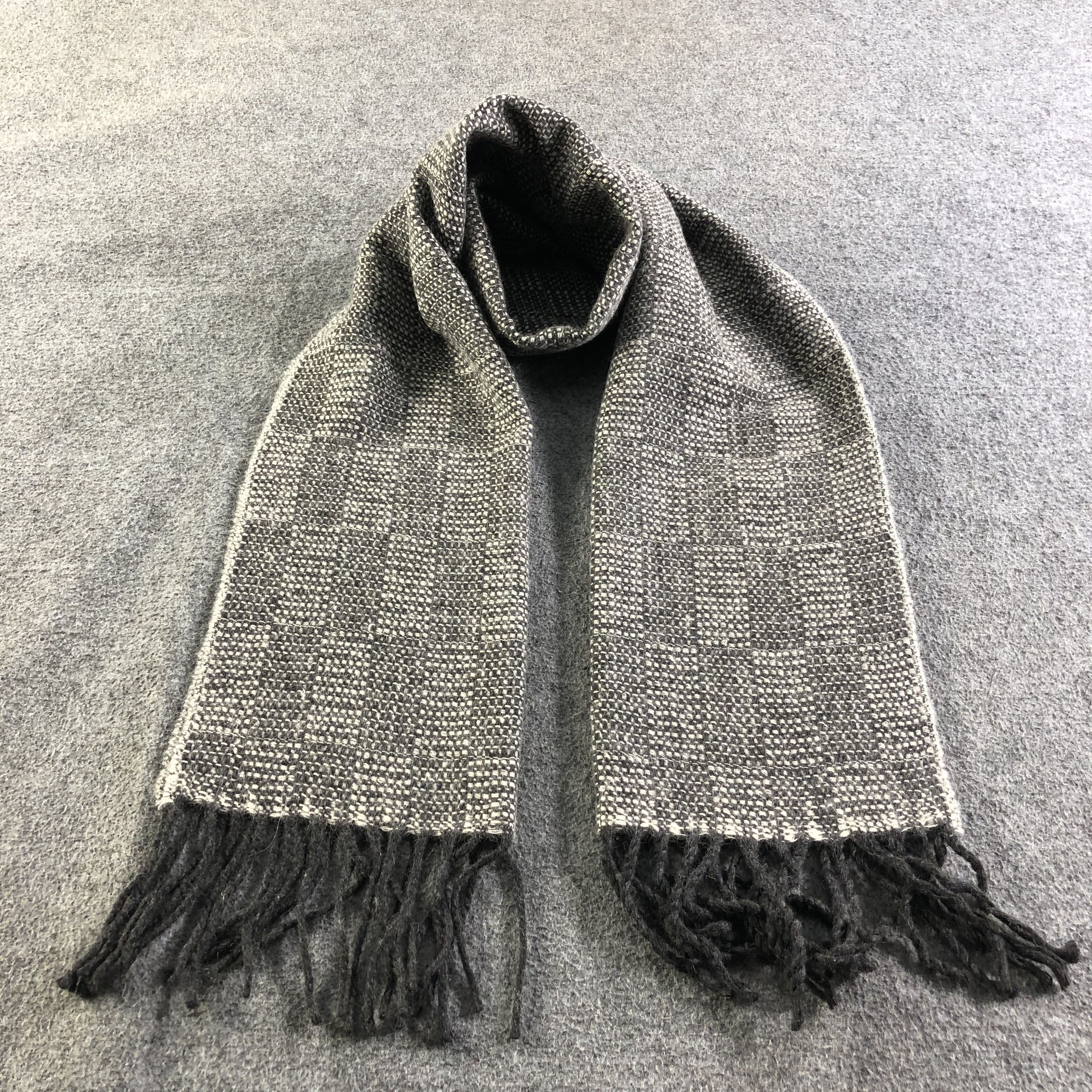 Alviero Martini Alviero Martini Wool Scarf Muffler V1956 Size ONE SIZE - 1 Thumbnail