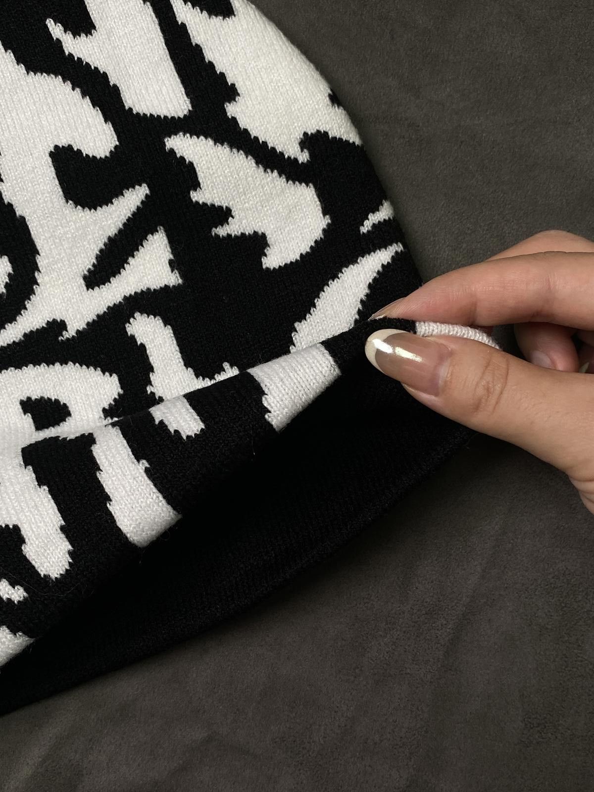 Japanese Brand Rare Life is Porno Spider No Cuff Knit Black Beanie OS Size ONE SIZE - 6 Thumbnail