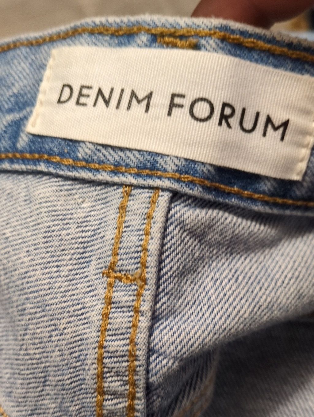 Aritzia Denim Forum Denim Forum The Joni High Rise Loose 29L Size 27 Size 27" / US 4 / IT 40 - 8 Thumbnail
