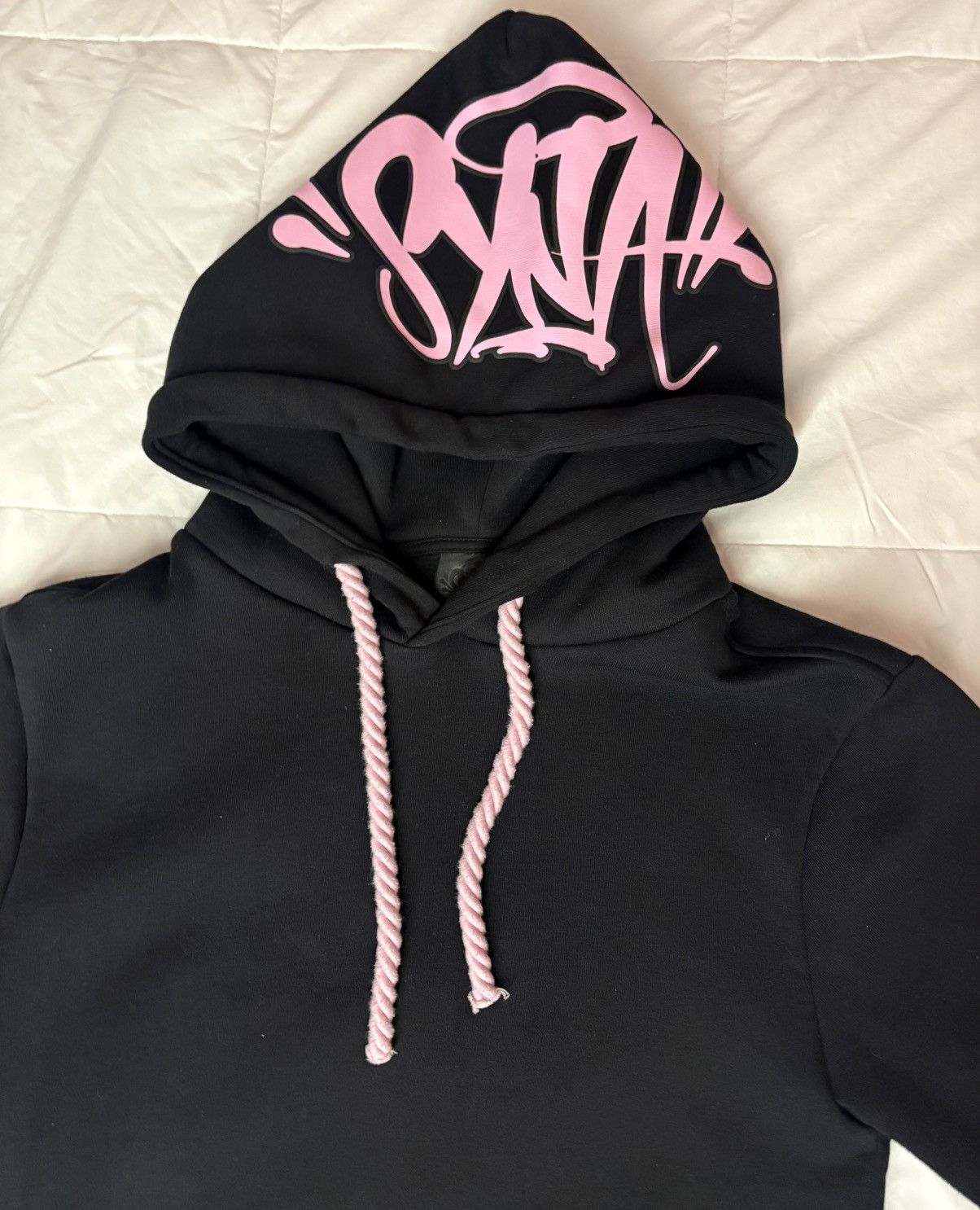 Syna World Syna World OG Hoodie Black Pink Logo Size S Size US S / EU 44-46 / 1 - 2 Thumbnail