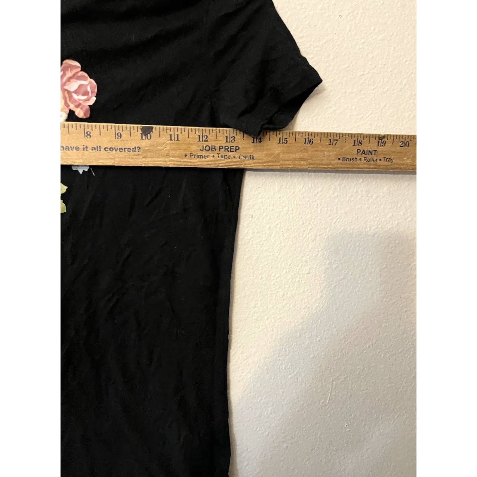 Vintage AeroPostale Womens XS Classic Crew T-Shirt Black Floral Logo T Shirt Size XS / US 0-2 / IT 36-38 - 4 Thumbnail