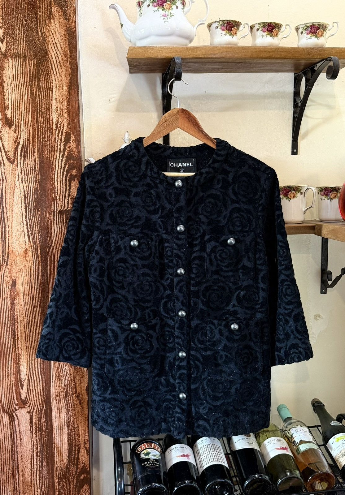Chanel Chanel Black Terry Velour Jacket Camellia Flower Size XS / US 0-2 / IT 36-38 - 1 Thumbnail
