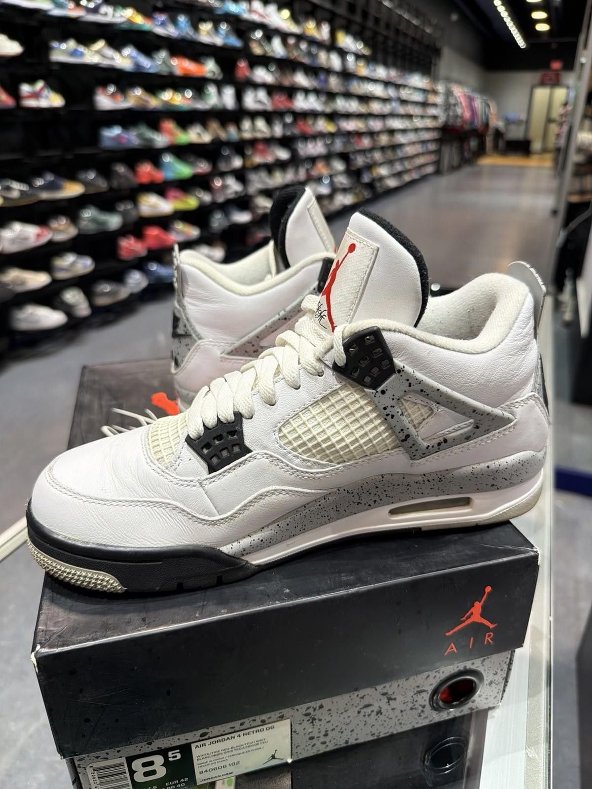 Jordan Brand Air Jordan Retro 4 White Cement 2016 Size 8.5 OG Authentic Size US 8.5 / EU 41-42 - 11 Thumbnail