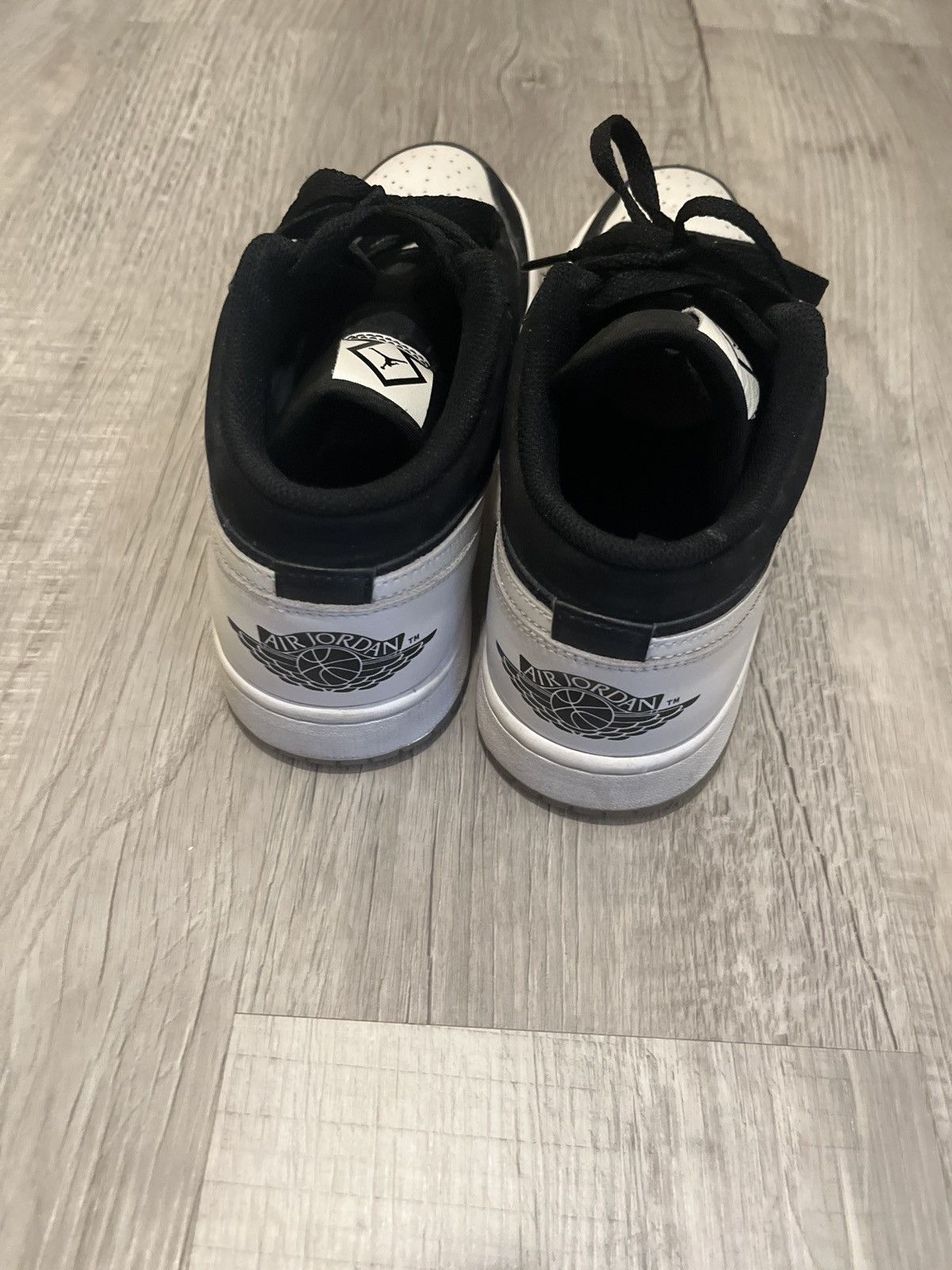 Jordan Brand Jordan 1 Low SE black and white Size US 10 / EU 43 - 4 Thumbnail