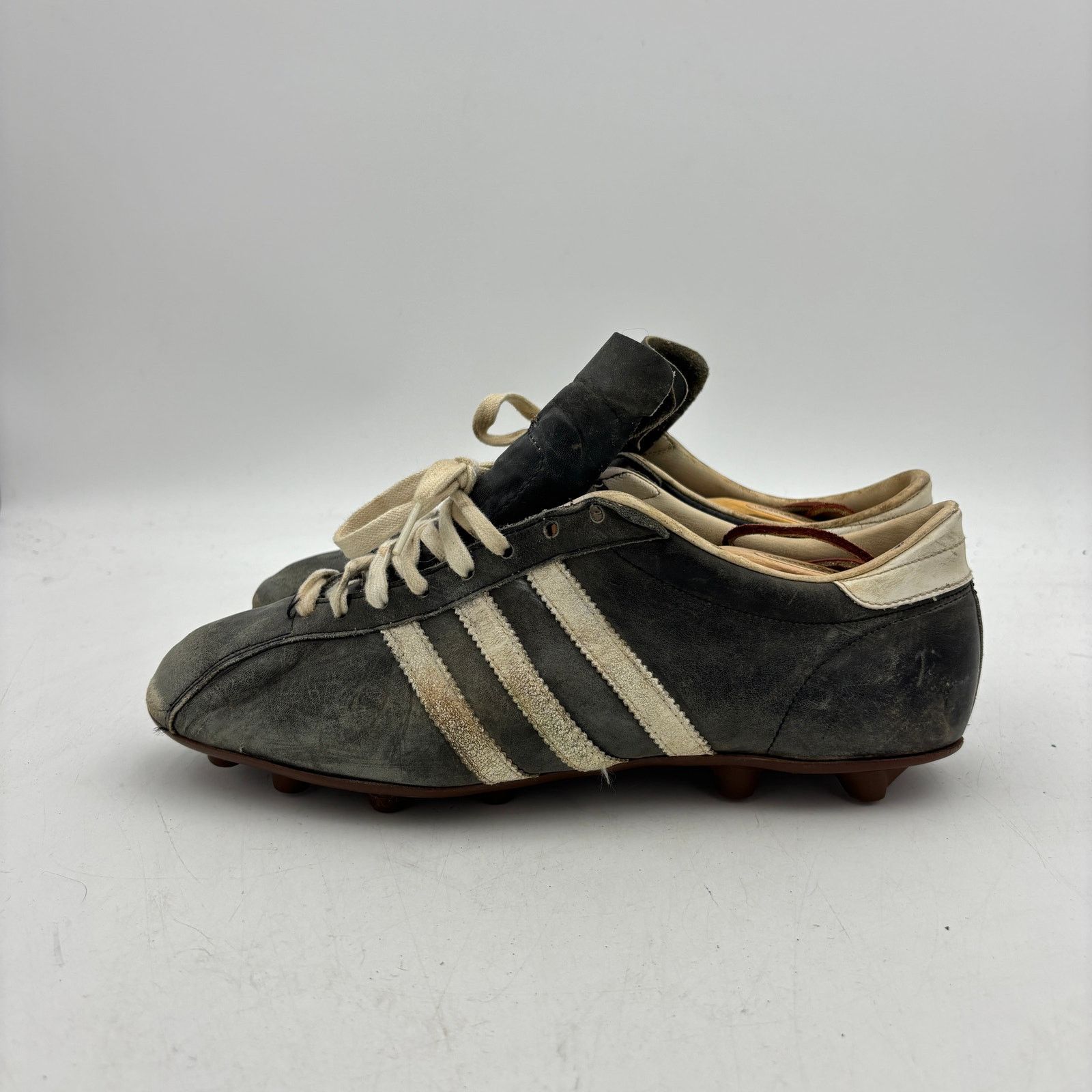 Adidas 60s Adidas Soccer Cleats Futbol West Germany Shoes 10.5-11 Size US 10 / EU 43 - 5 Thumbnail
