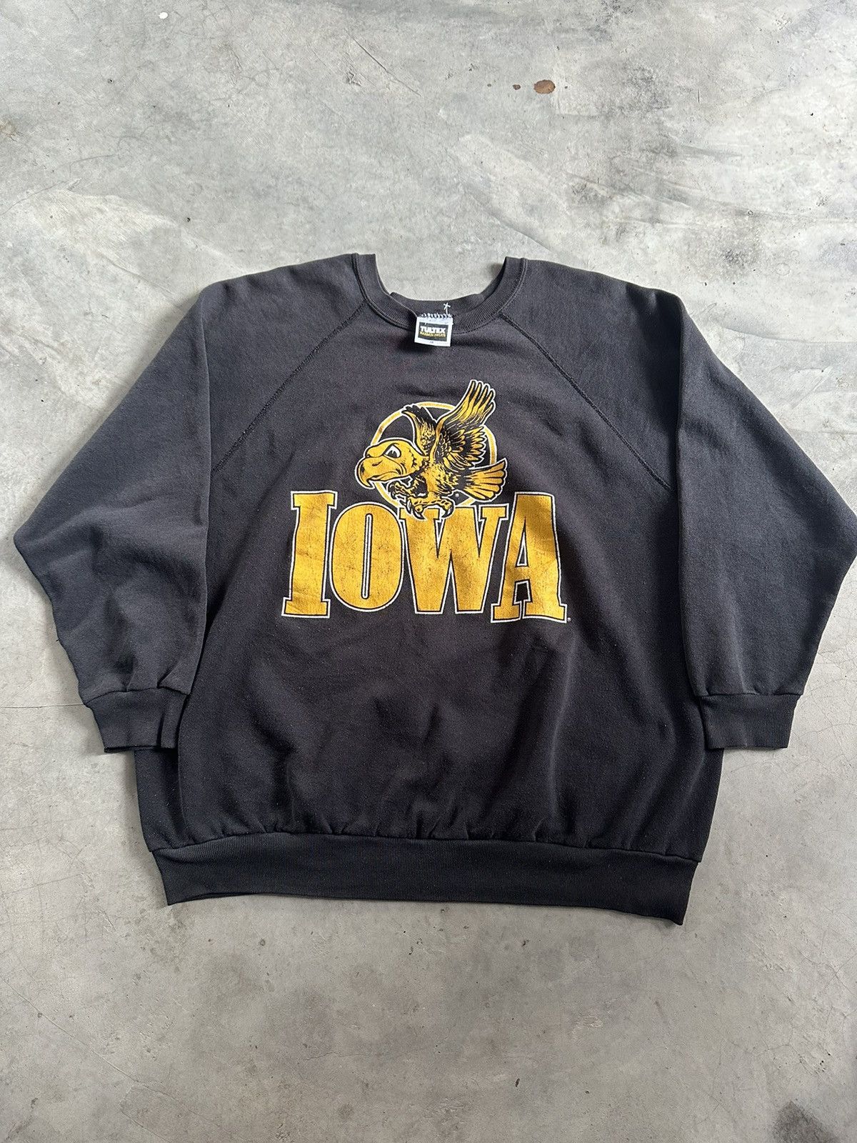 Tultex Vintage IOWA Sweatshirt Size US XXL / EU 58 / 5 - 1 Thumbnail