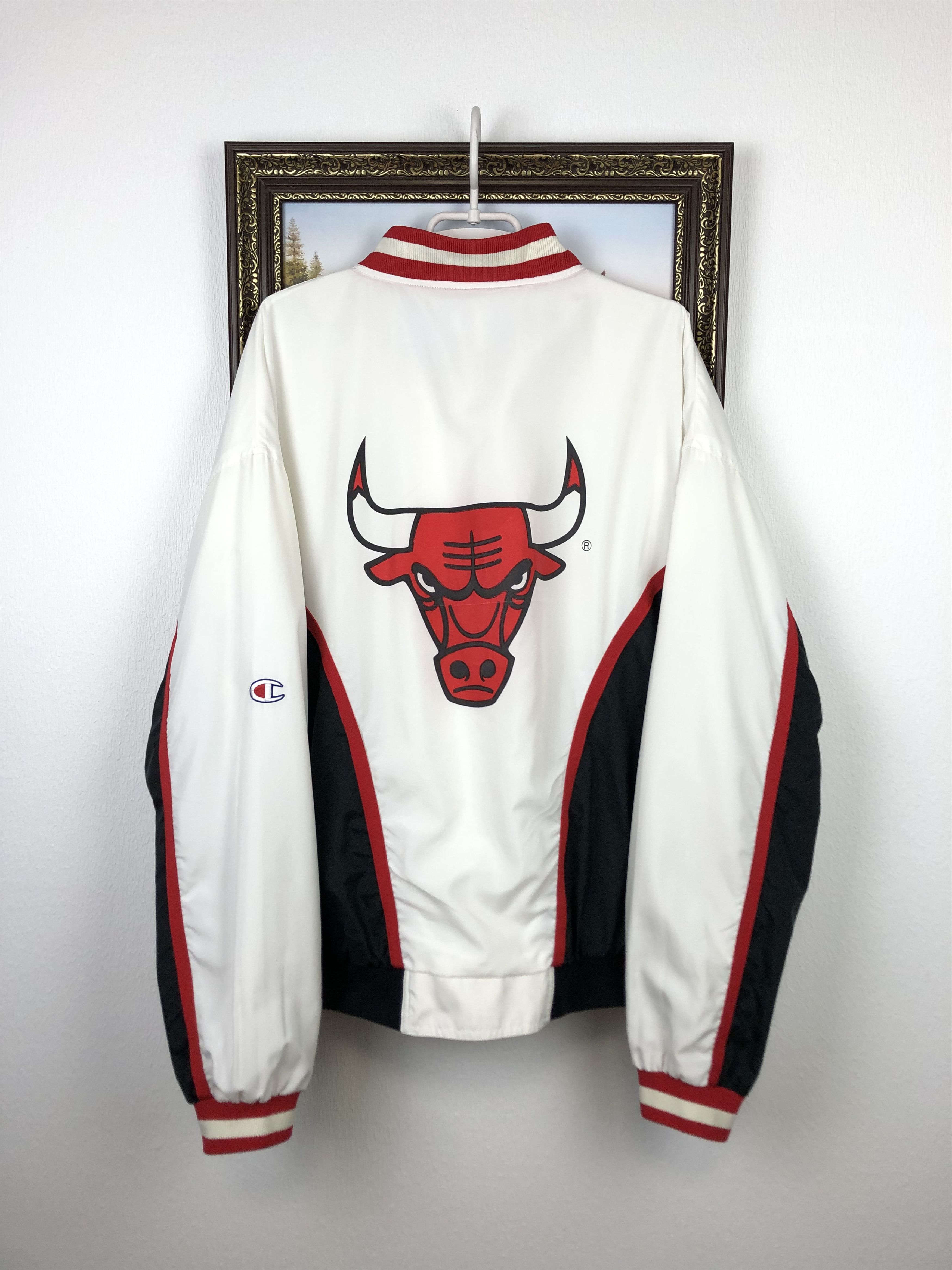 ヴィンテージ Chicago Bulls サテンジャケット ヴィンテージ Chicago Bulls サテンジャケット