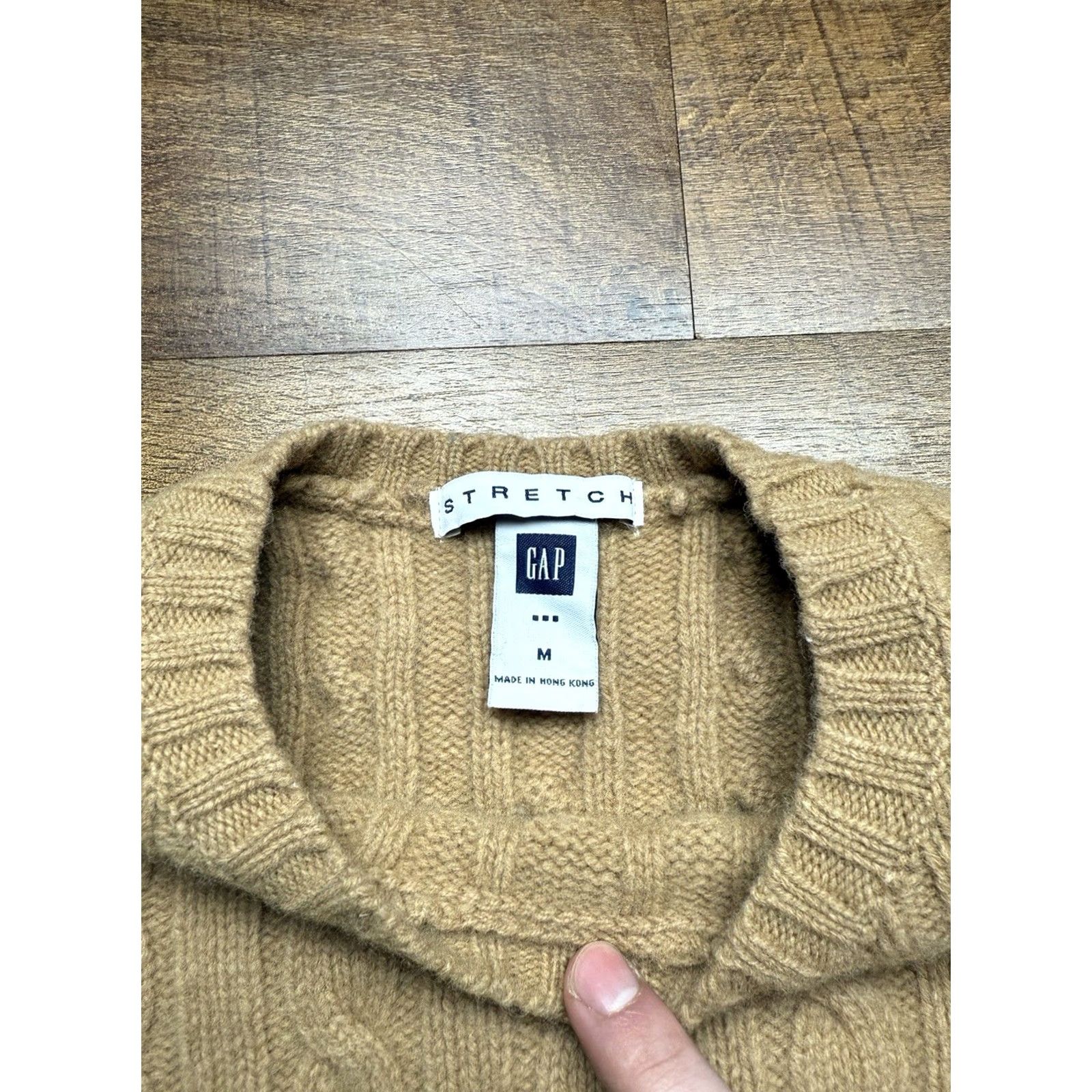 Gap GAP VINTAGE Y2K Lambswool Stretch Cable Knit Sweater Camel Tan Size M Brown Women Pullover Crew Neck 90s Classic Preppy Vintage Size M / US 6-8 / IT 42-44 - 5 Thumbnail