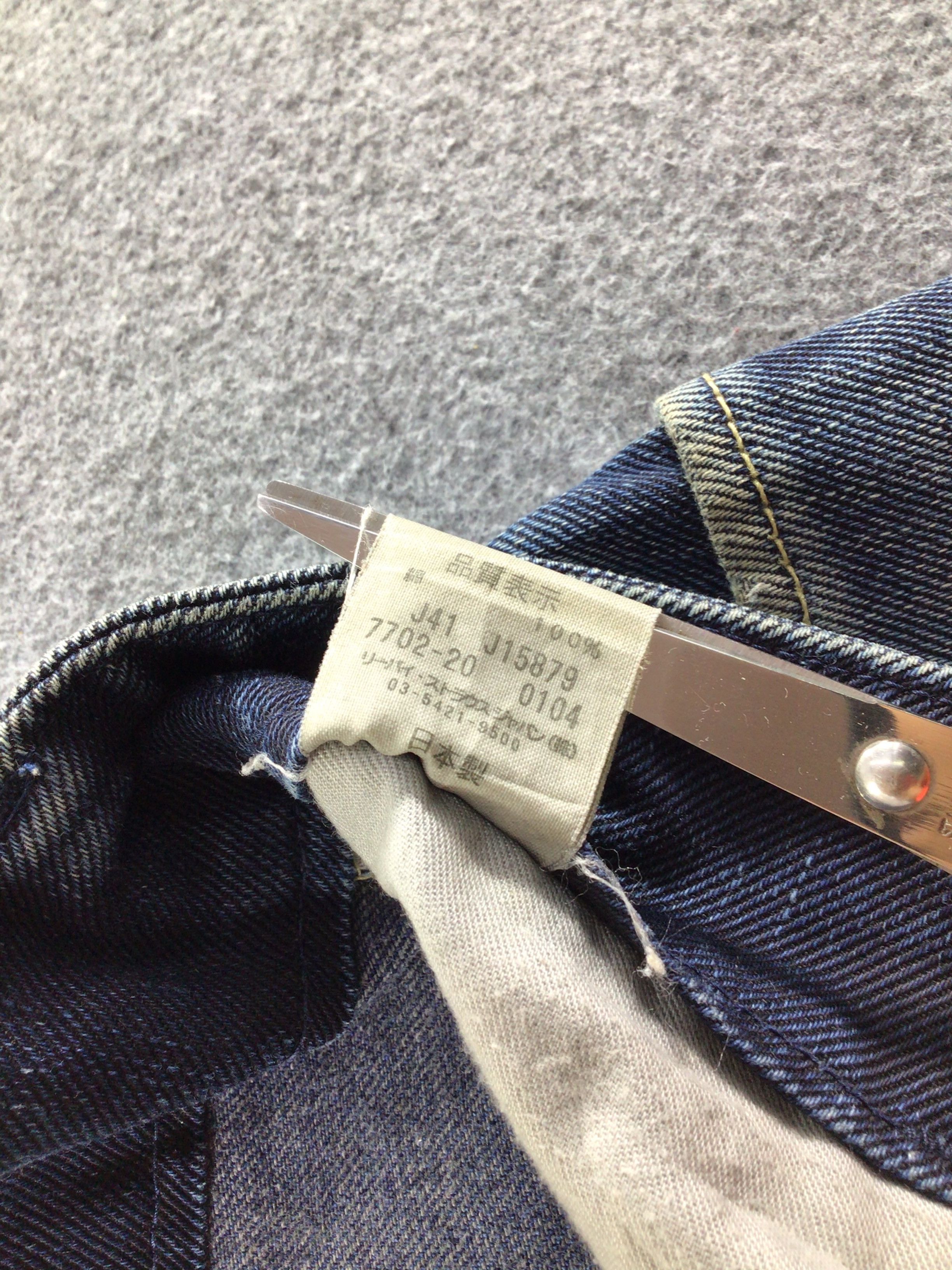Levi's Vintage Levis Jeans Faded Blue Denim -J537 Size US 30 / EU 46 - 11 Thumbnail