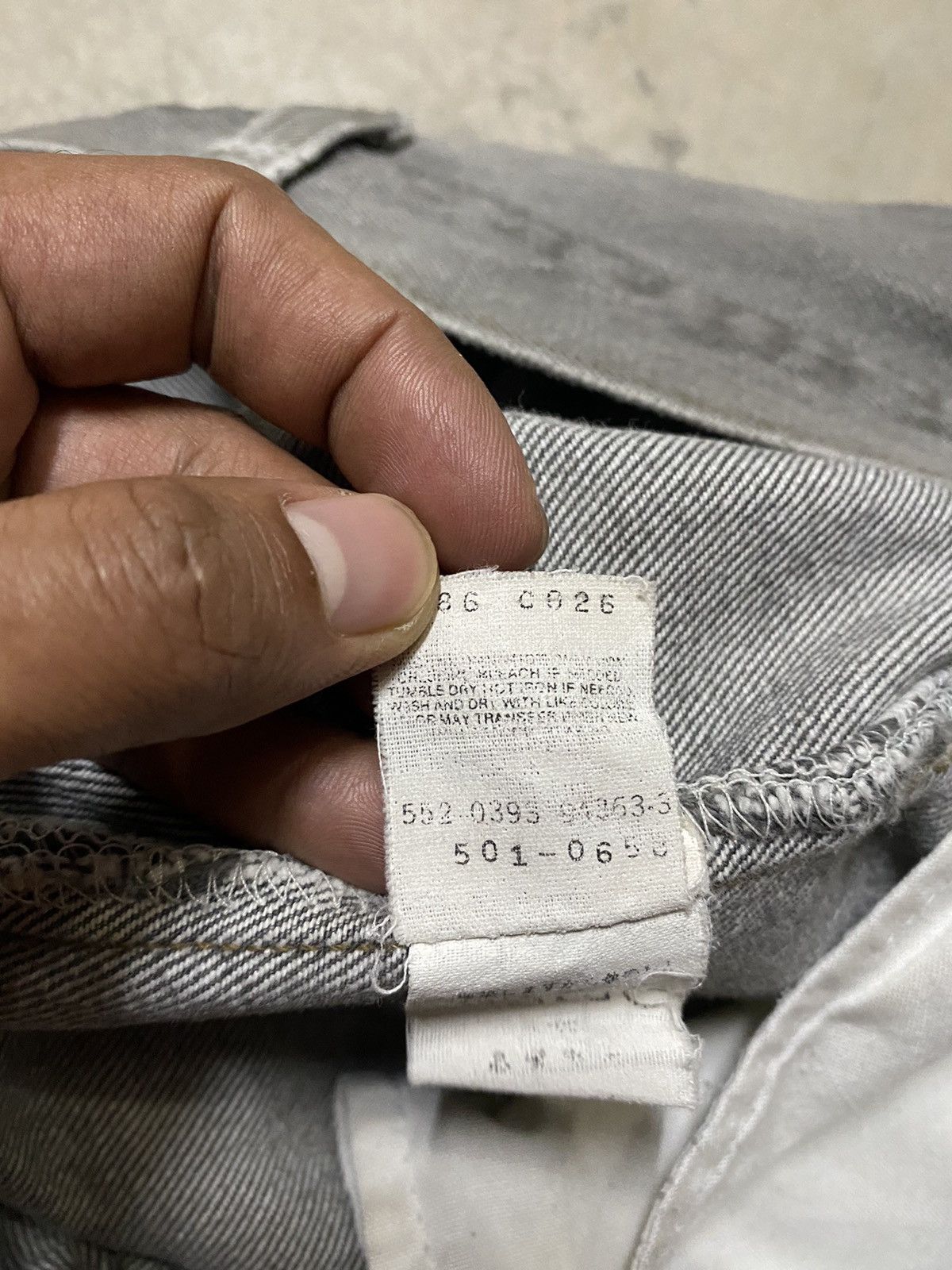 Levi's × Vintage Vintage Levi’s 501 Grey Fade Black Size US 30 / EU 46 - 12 Thumbnail